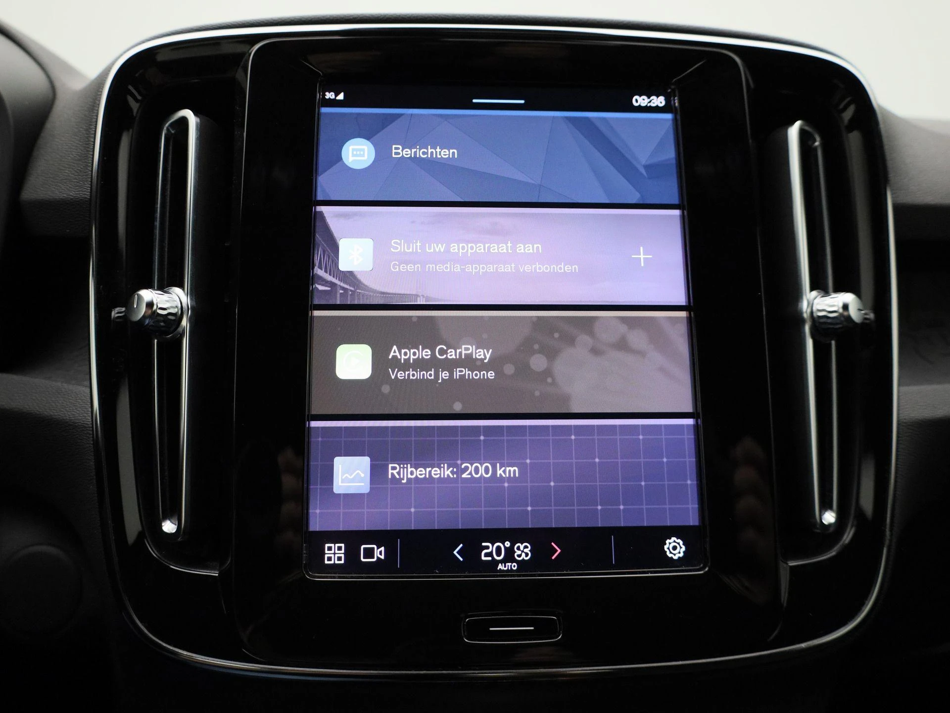 Volvo XC40 Recharge Core