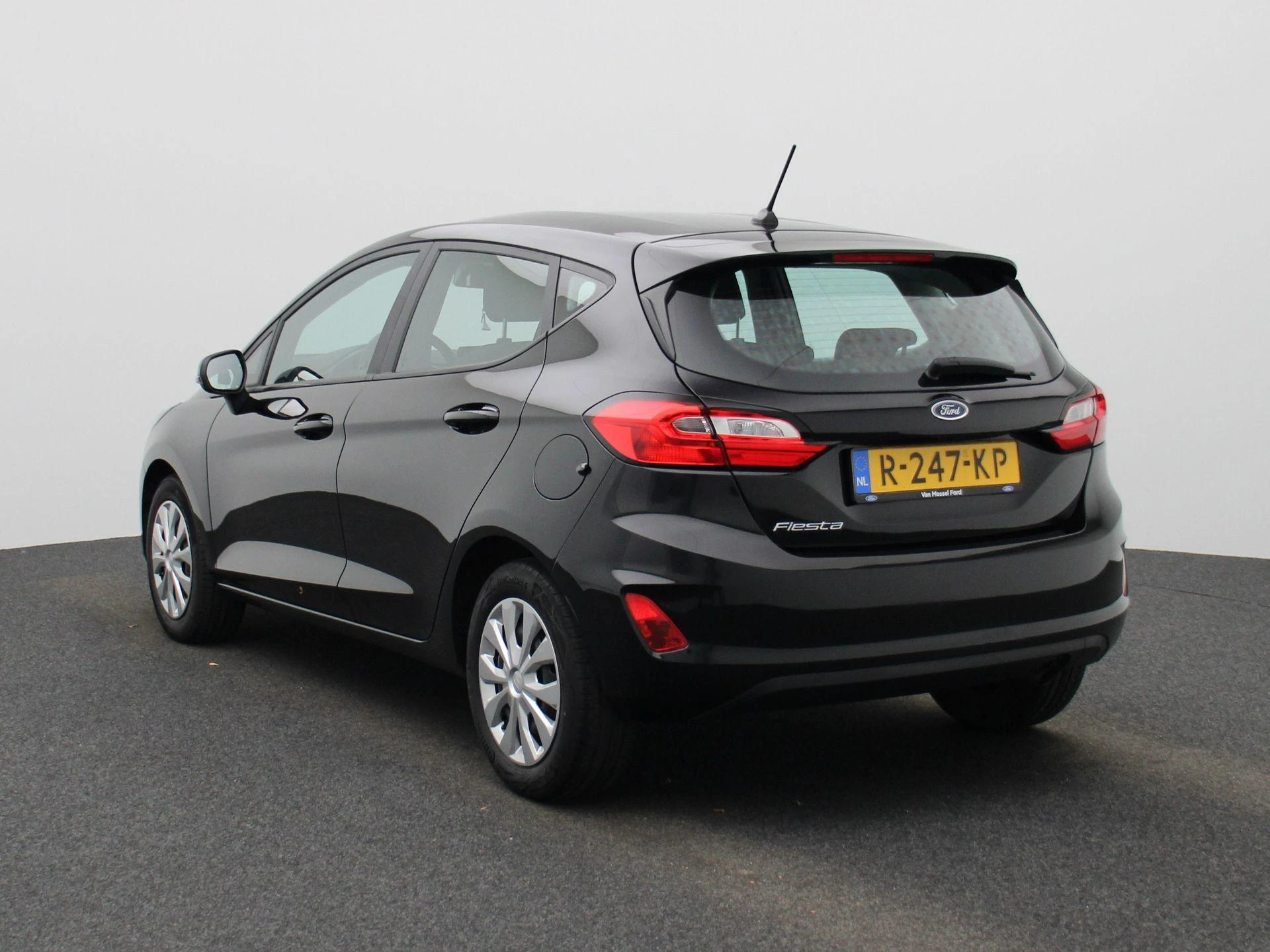 Ford-Fiesta-image-1