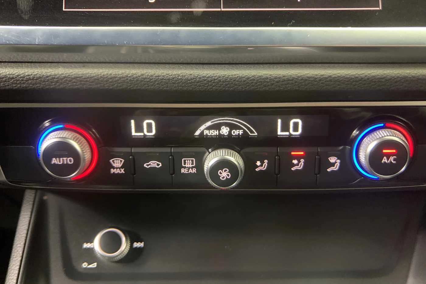 Audi-Q3-image-26