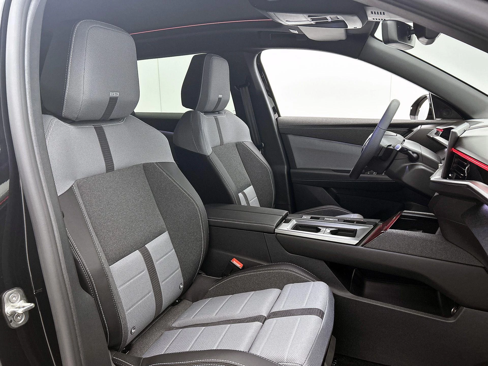 Opel-Grandland-image-42