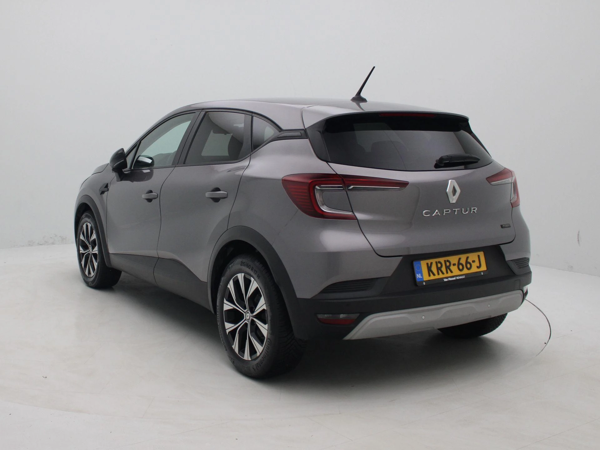 Renault-Captur-image-1
