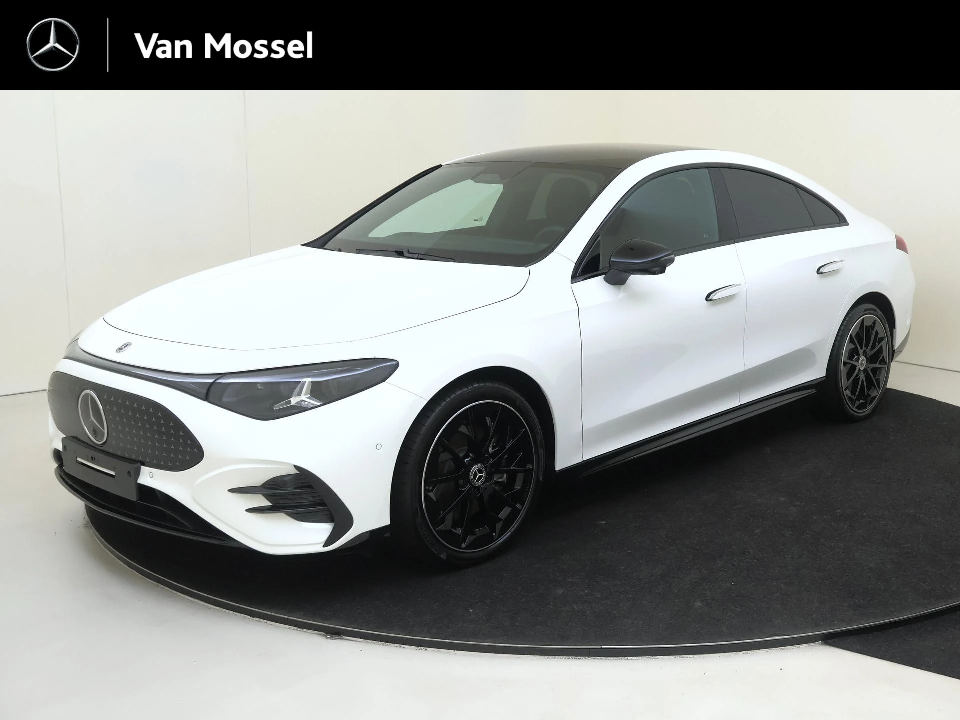 Mercedes-Benz-CLA-image-0