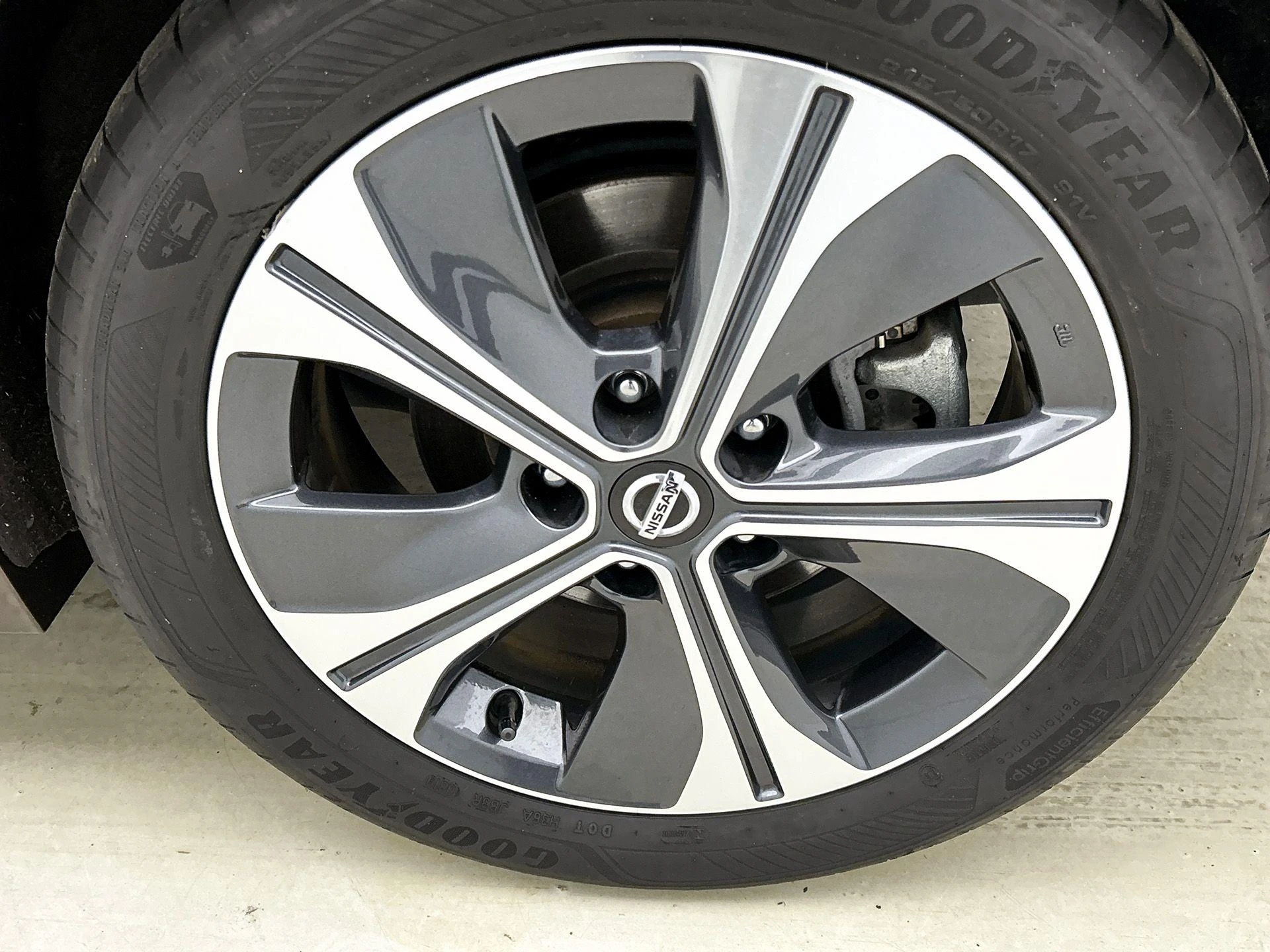 Nissan-Leaf-image-32