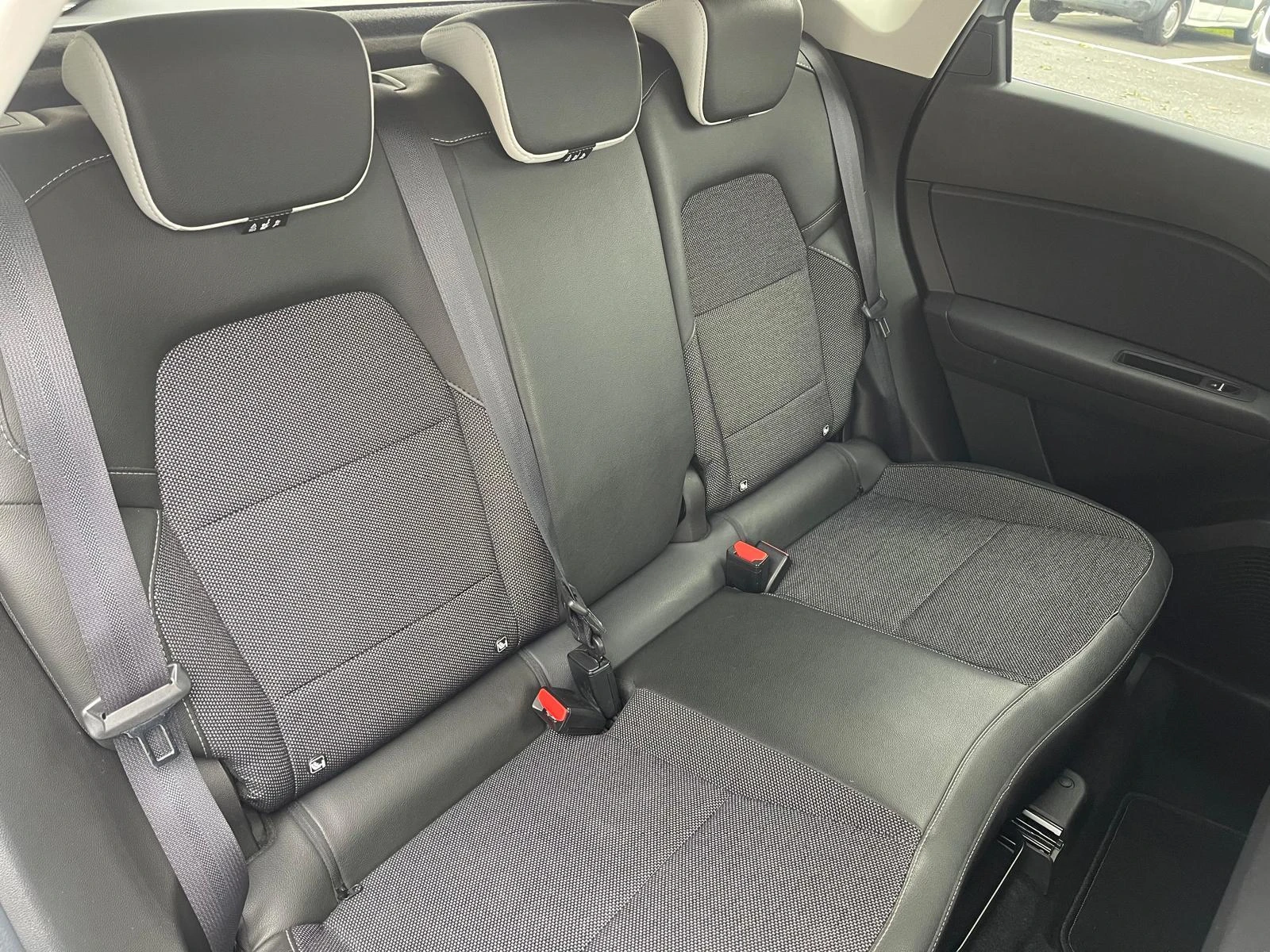 Renault-Captur-image-10