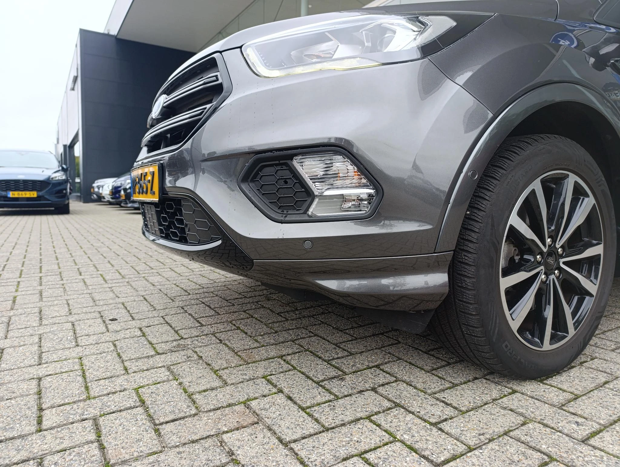 Ford-Kuga-image-4