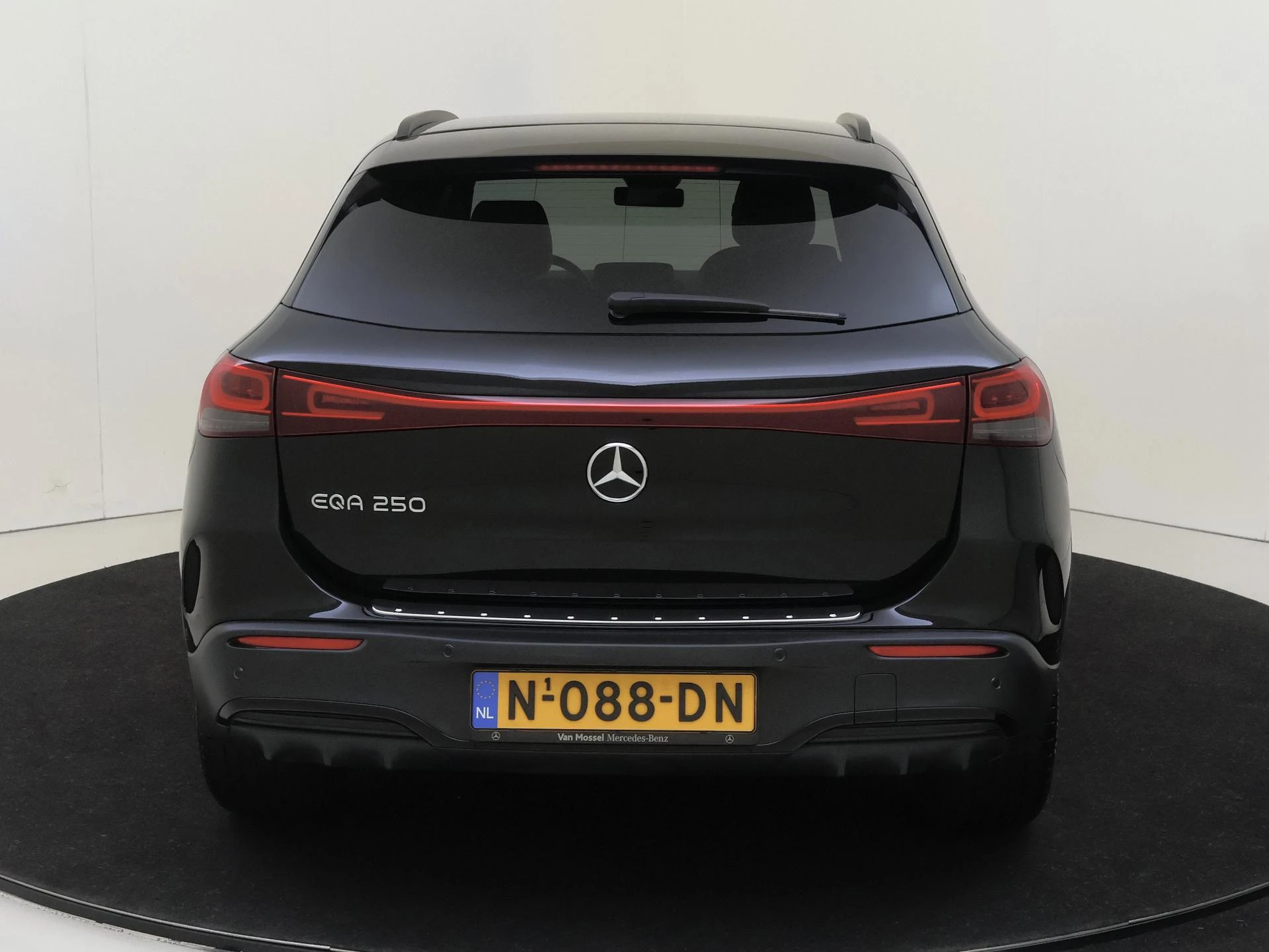 Mercedes-Benz EQA 250 Business Solution AMG 67 kWh