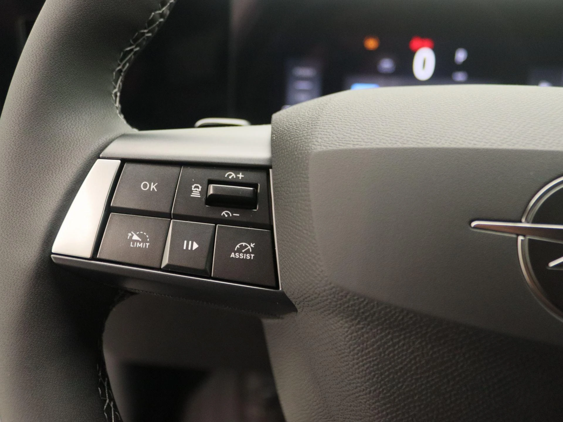 Opel-Astra-image-18