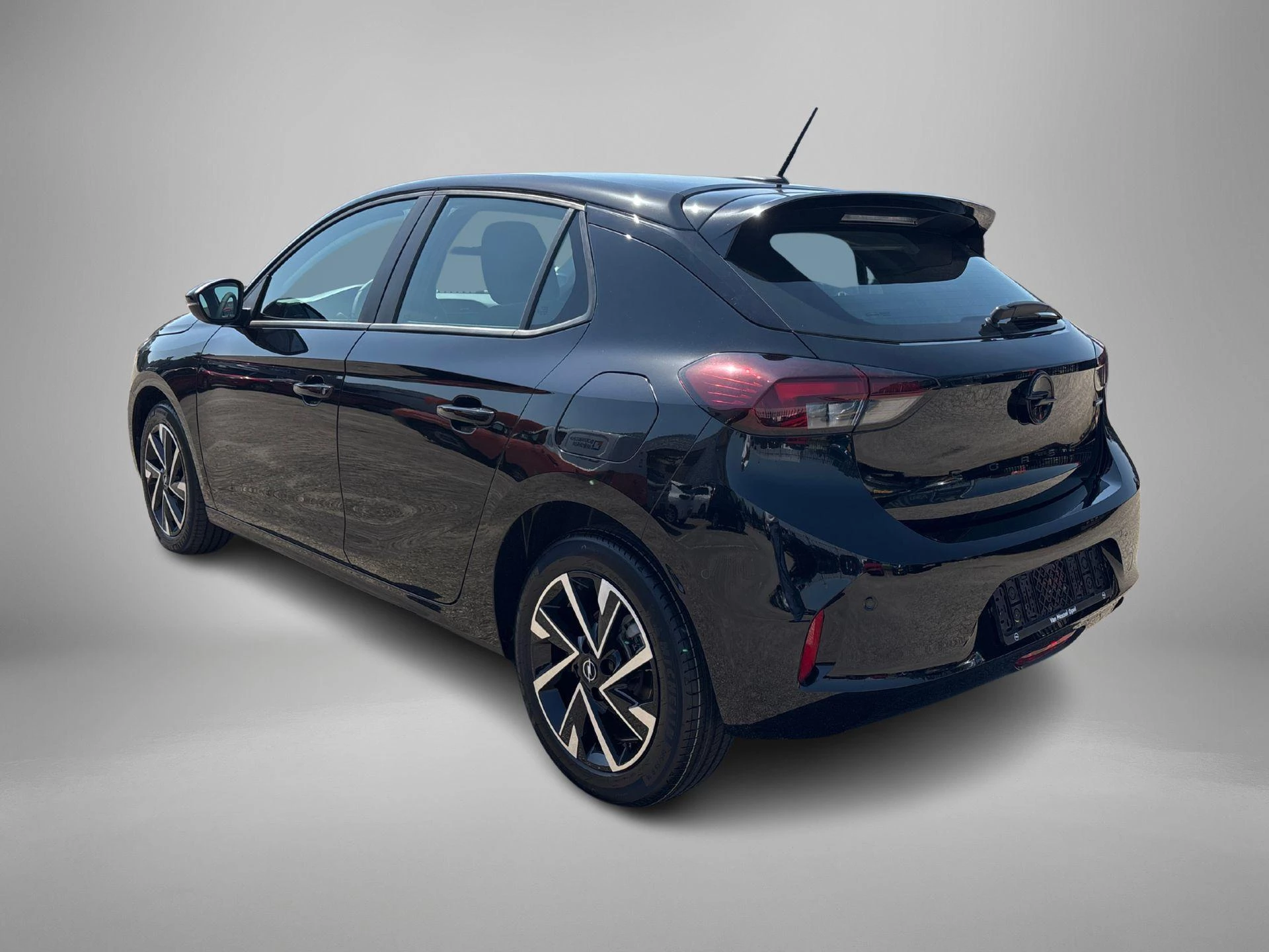 Opel-Corsa-image-3