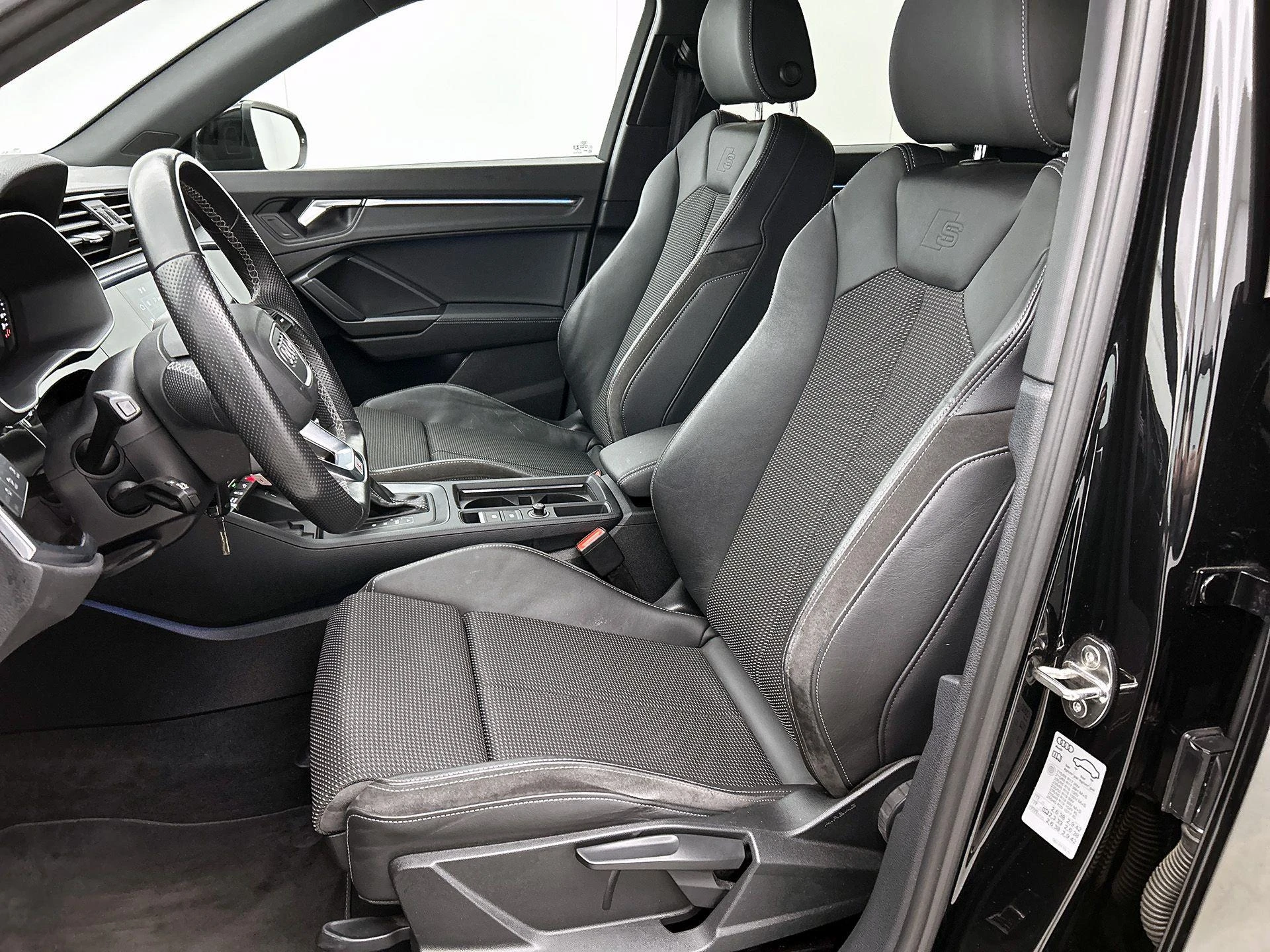 Audi Q3 45 TFSI e S edition