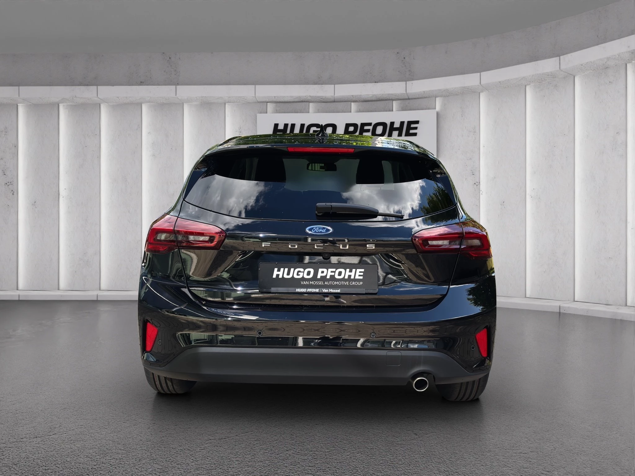 Ford Focus Titanium Edition Limousine Automatik & Panoramadach *HEZ Aktion Lieferung bis 30.06.2026*