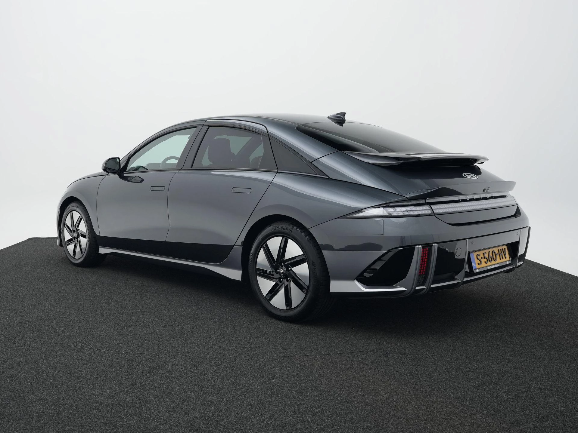 Hyundai IONIQ 6 Connect 77.4 kWh