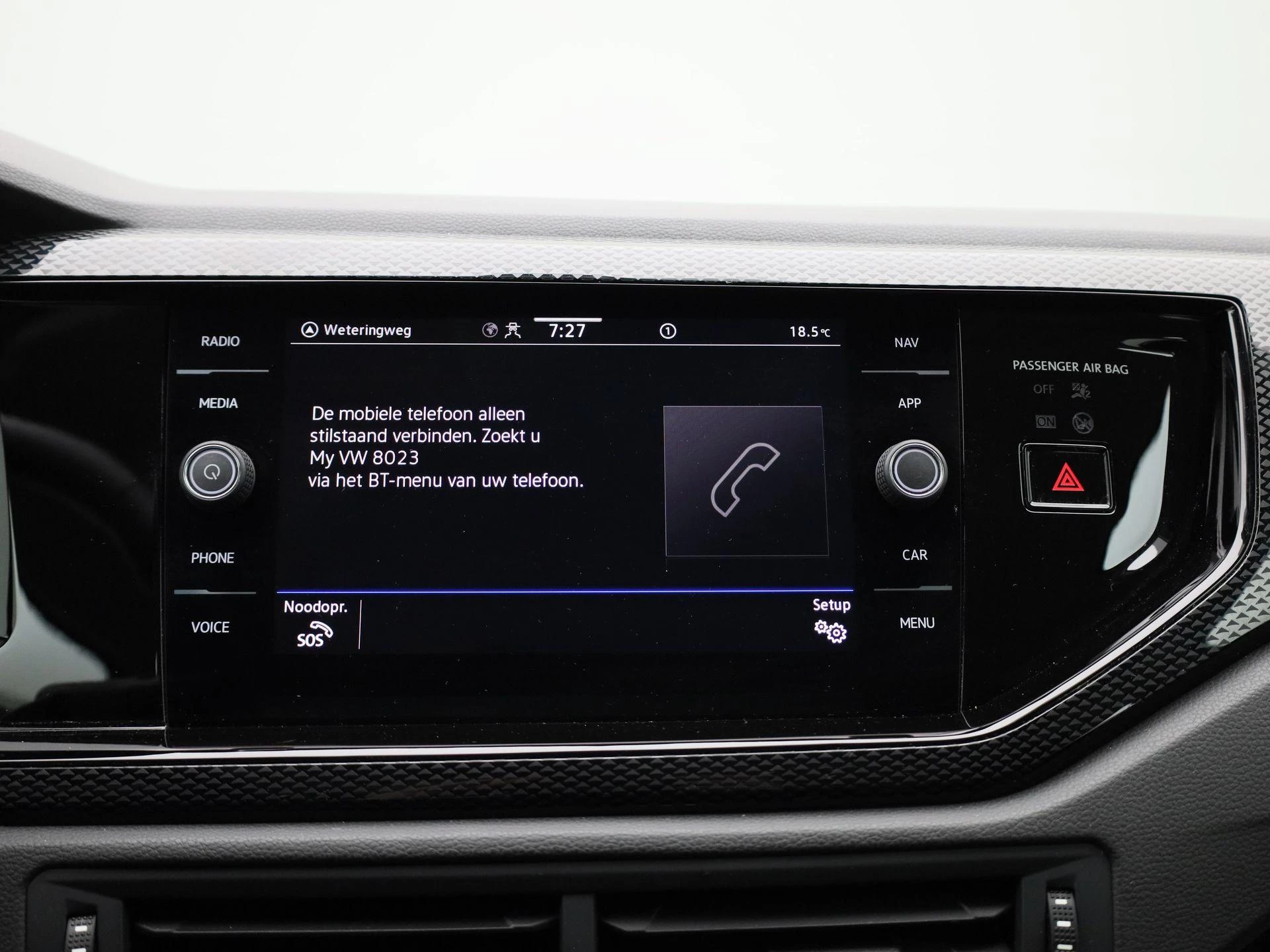 Volkswagen-Polo-image-22