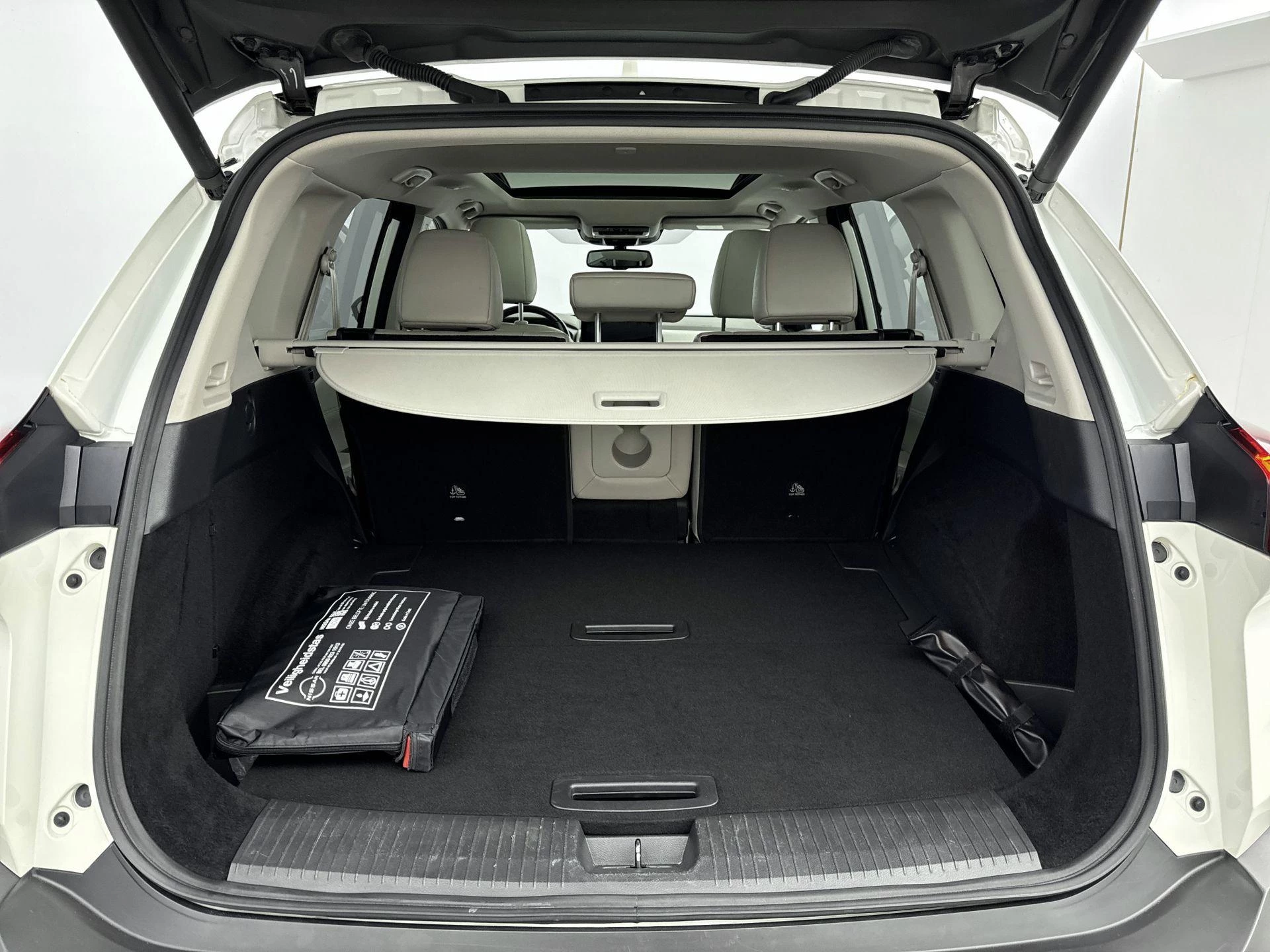 Nissan-X-Trail-image-17