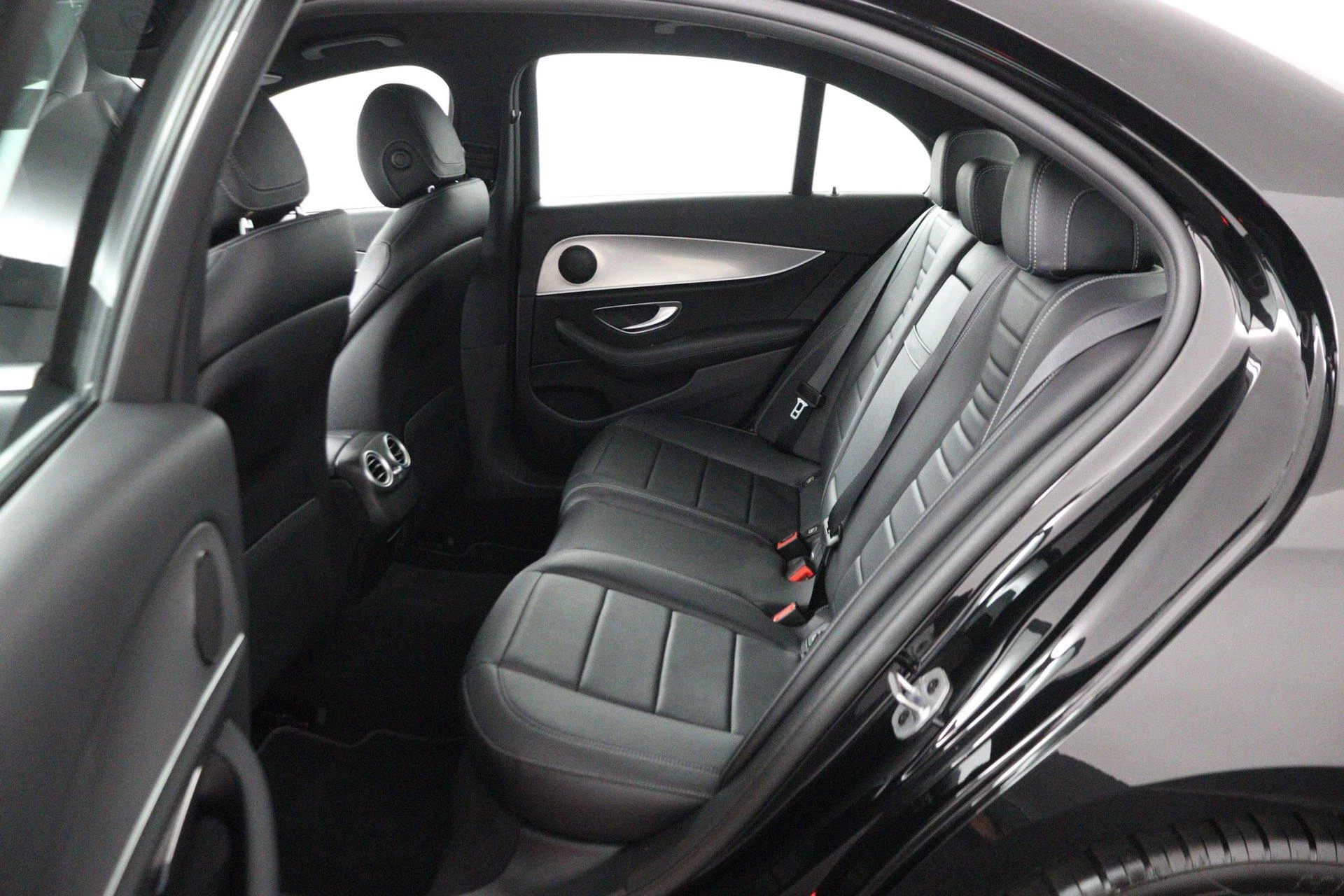 Mercedes-Benz E-Klasse 200 Business Solution Automaat |
