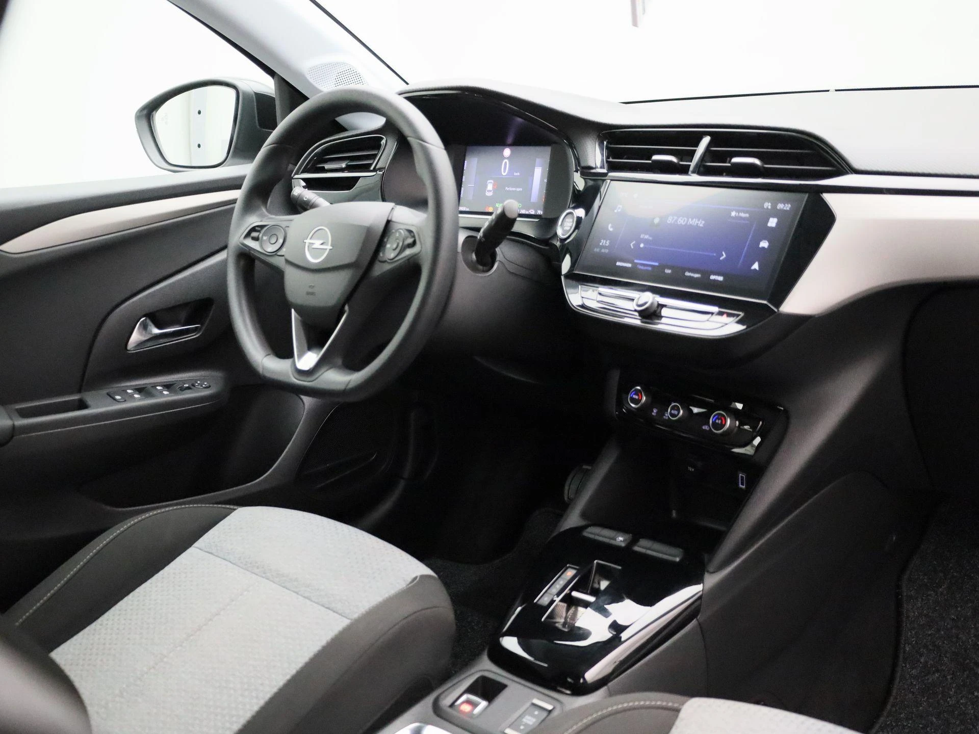 Opel-Corsa-image-33