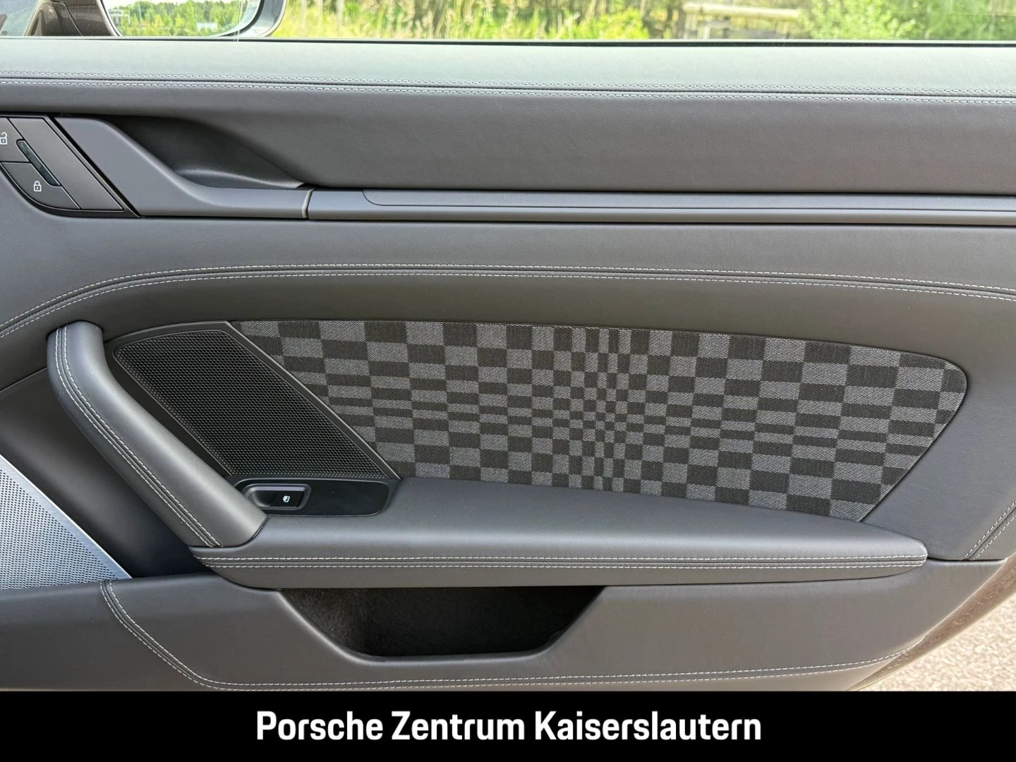 Porsche 911 992 Spirit 70 Burmester Clubleder InnoDrive spirit 70