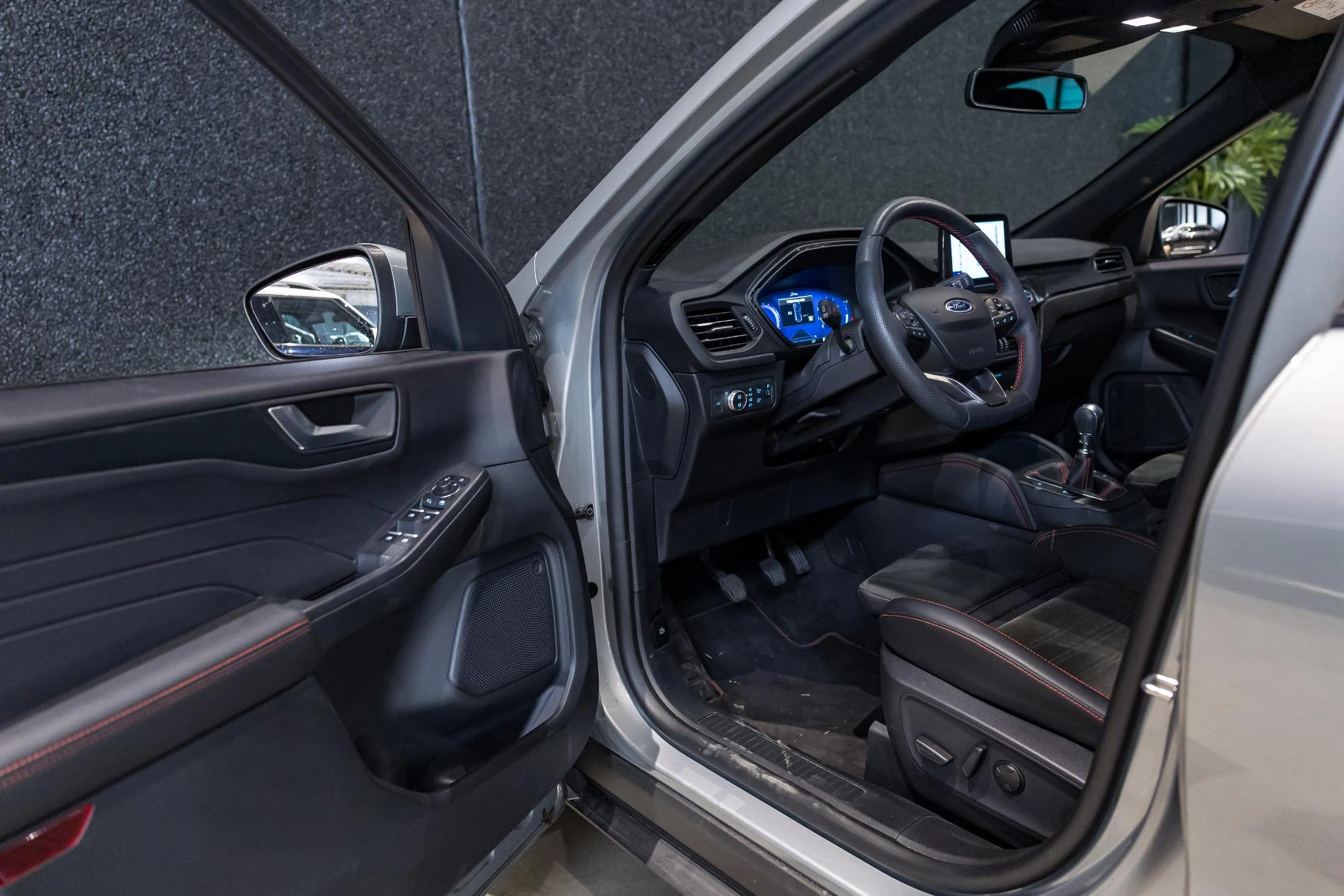 Ford-Kuga-image-18