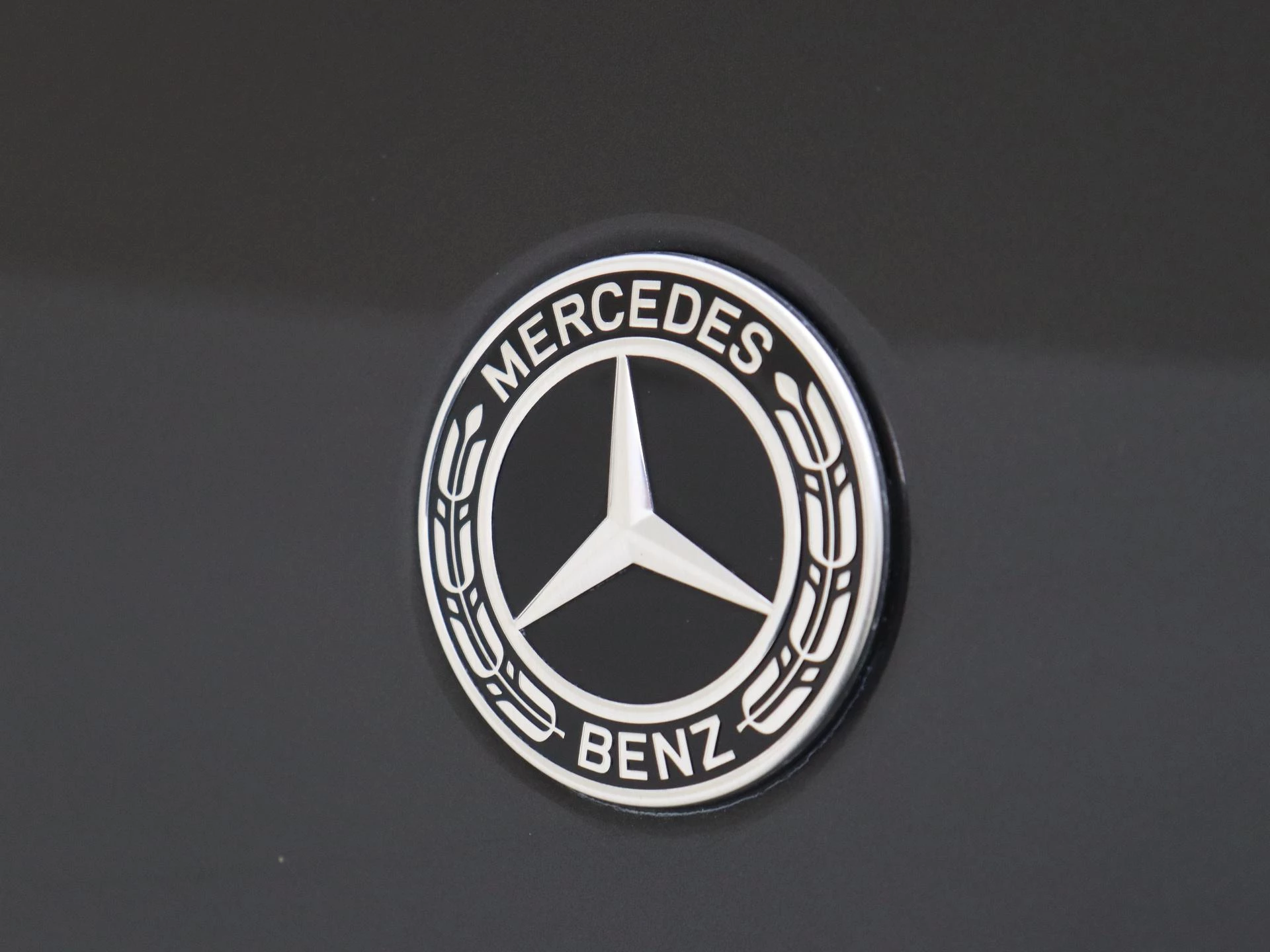 Mercedes-Benz-GLC-image-37
