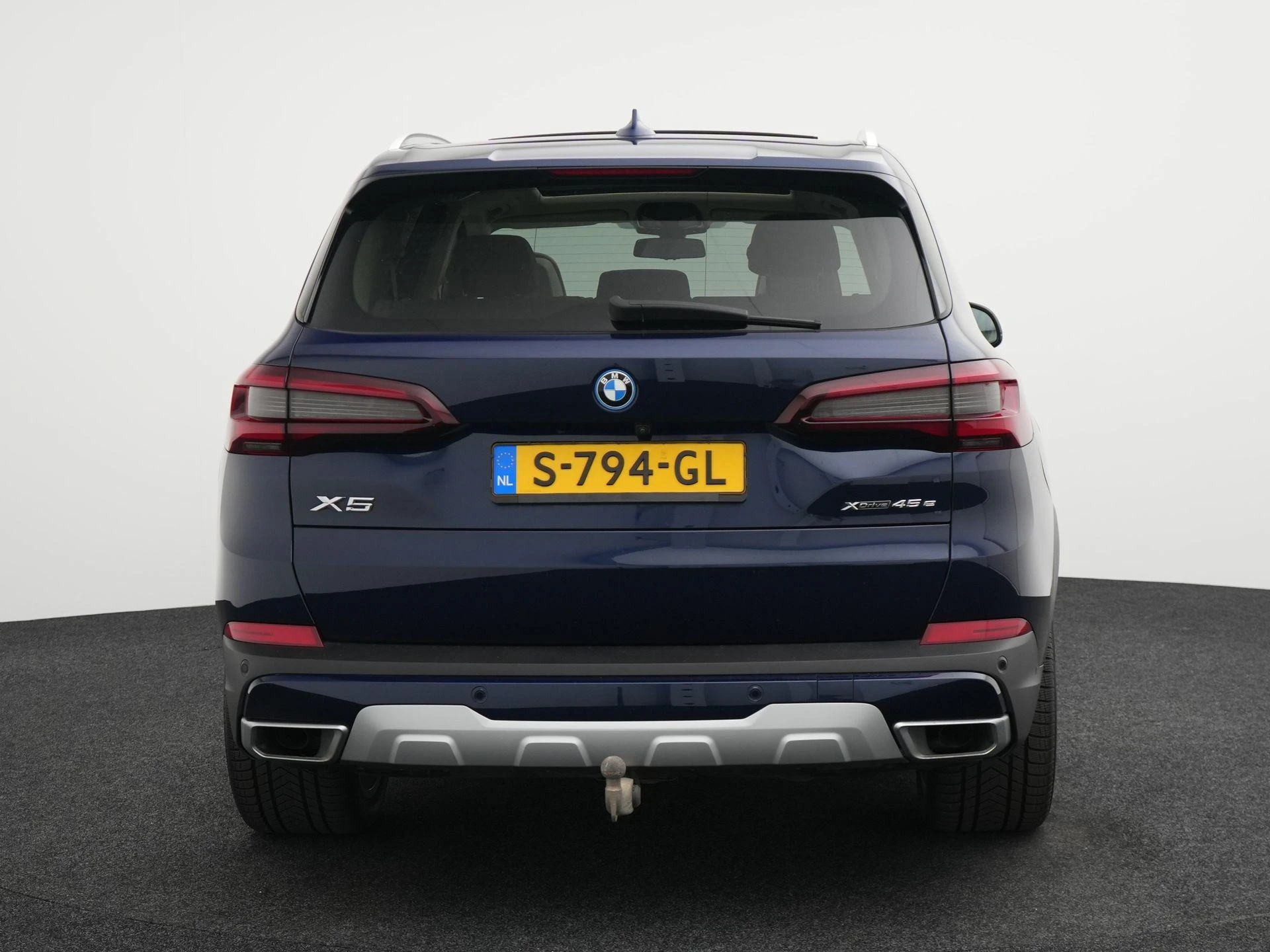 BMW-X5-image-4