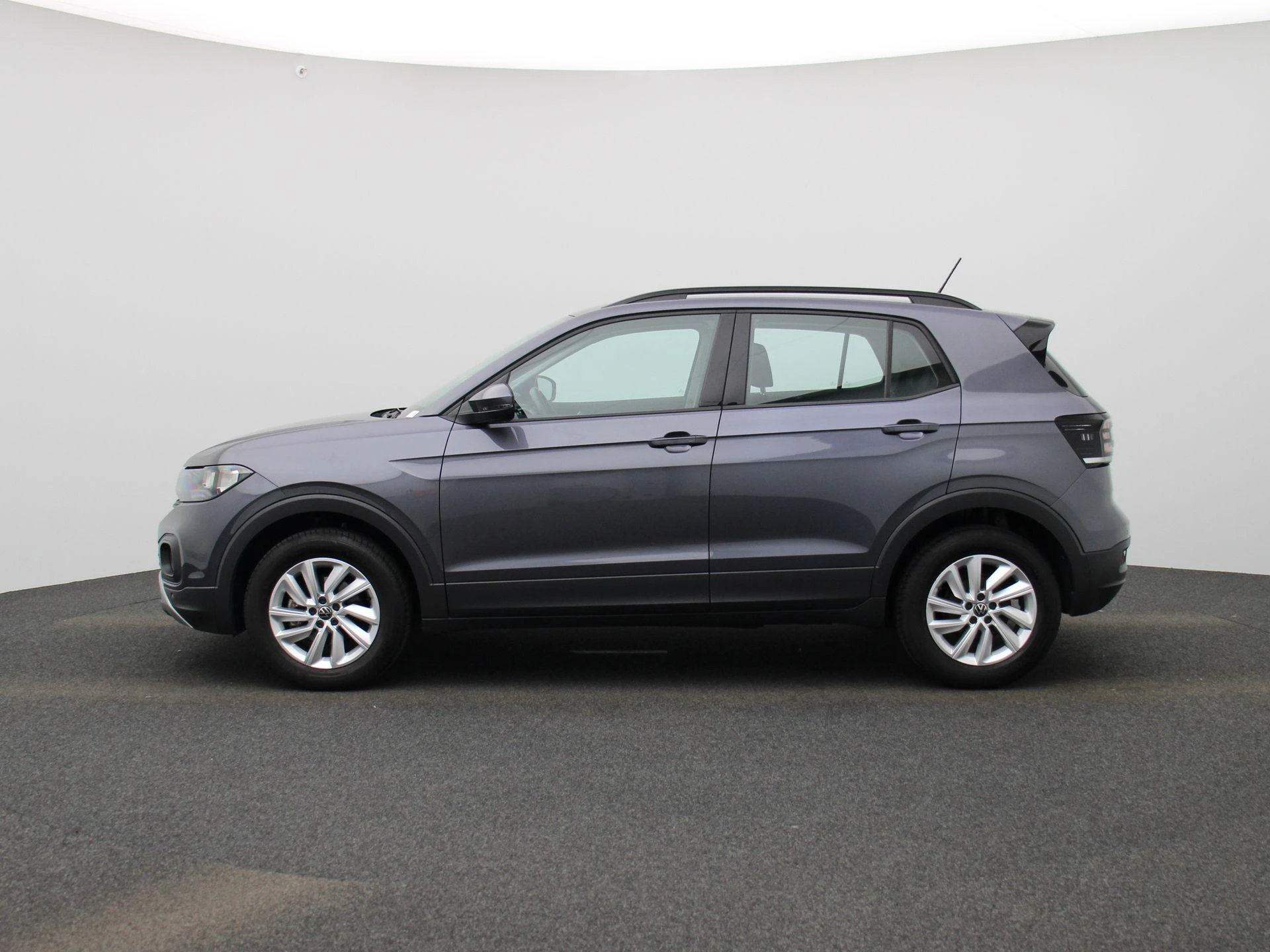 Volkswagen-T-Cross-image-3