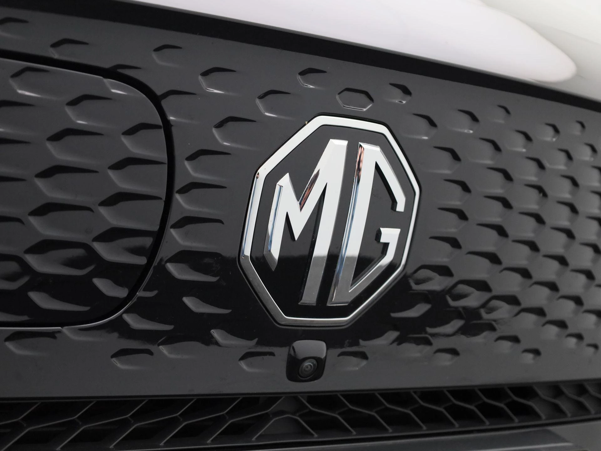 MG ZS EV Long Range Luxury 70 kWh