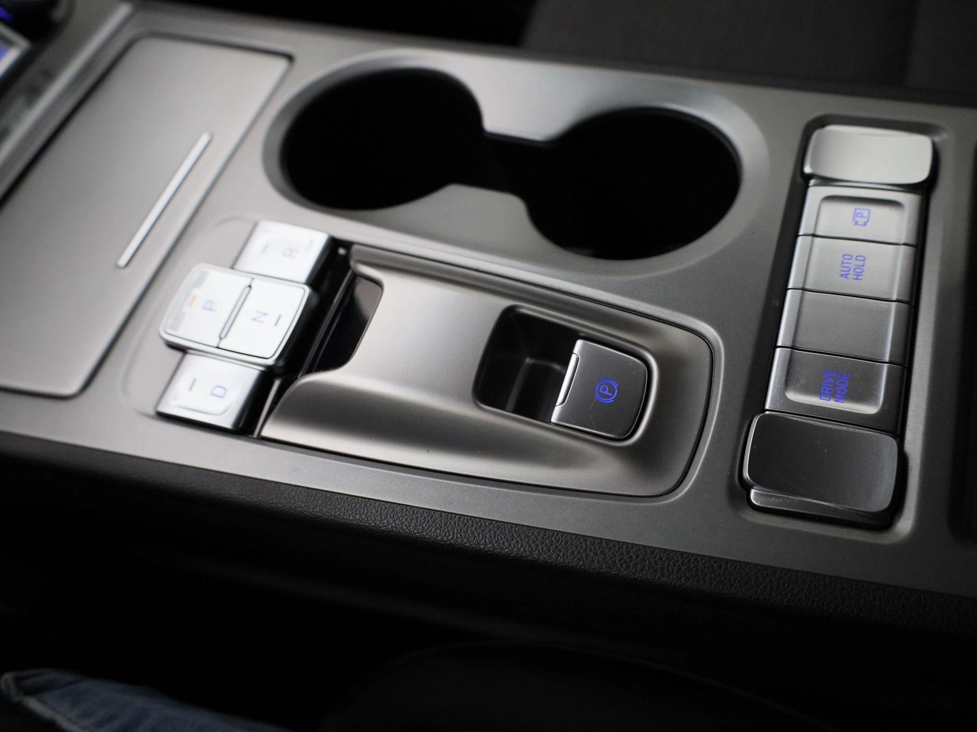 Hyundai-Kona-image-23