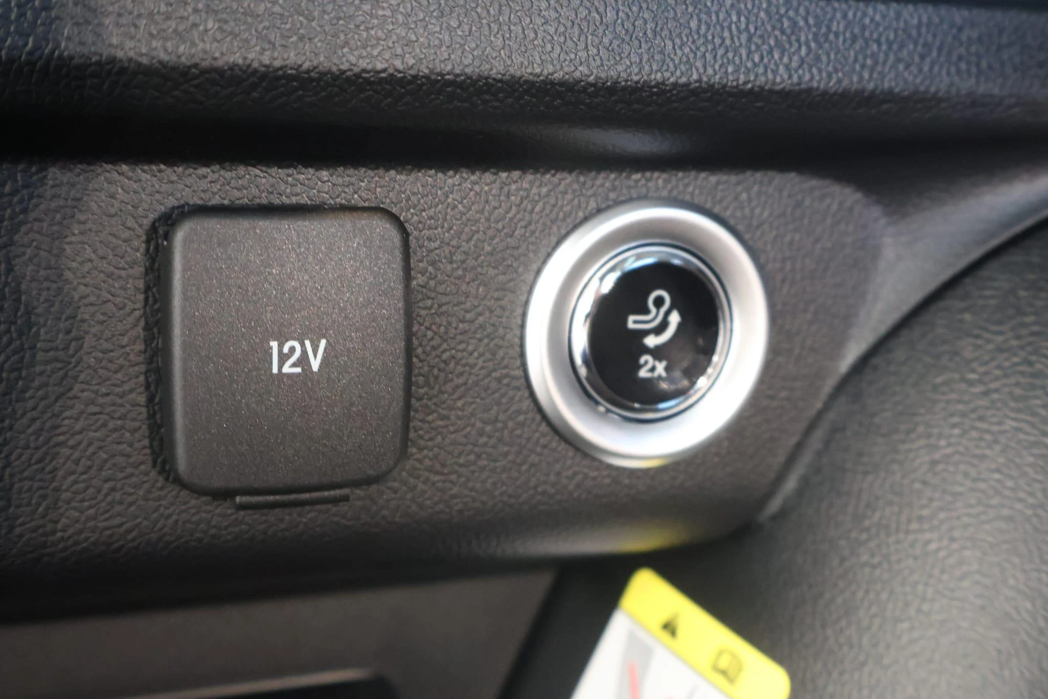 Ford-Kuga-image-10