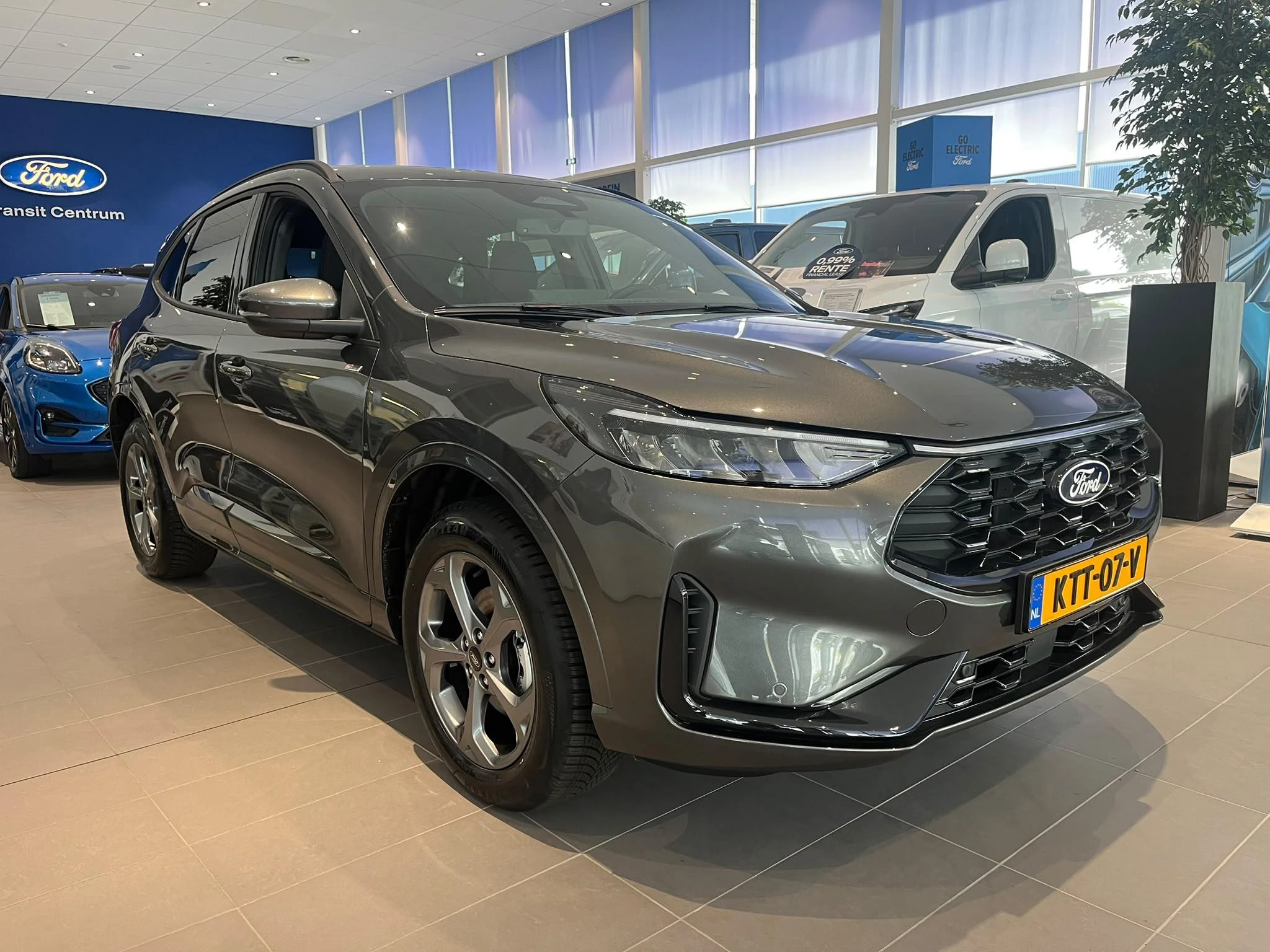 Ford-Kuga-image-2
