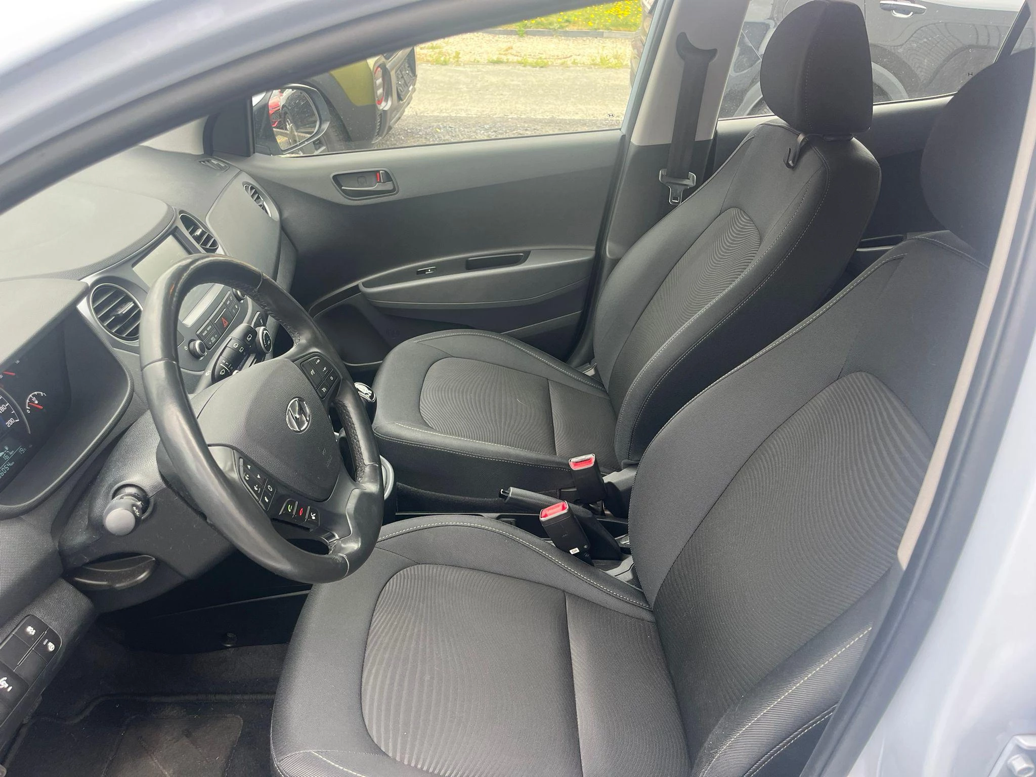 Hyundai i10 1.0 Sky