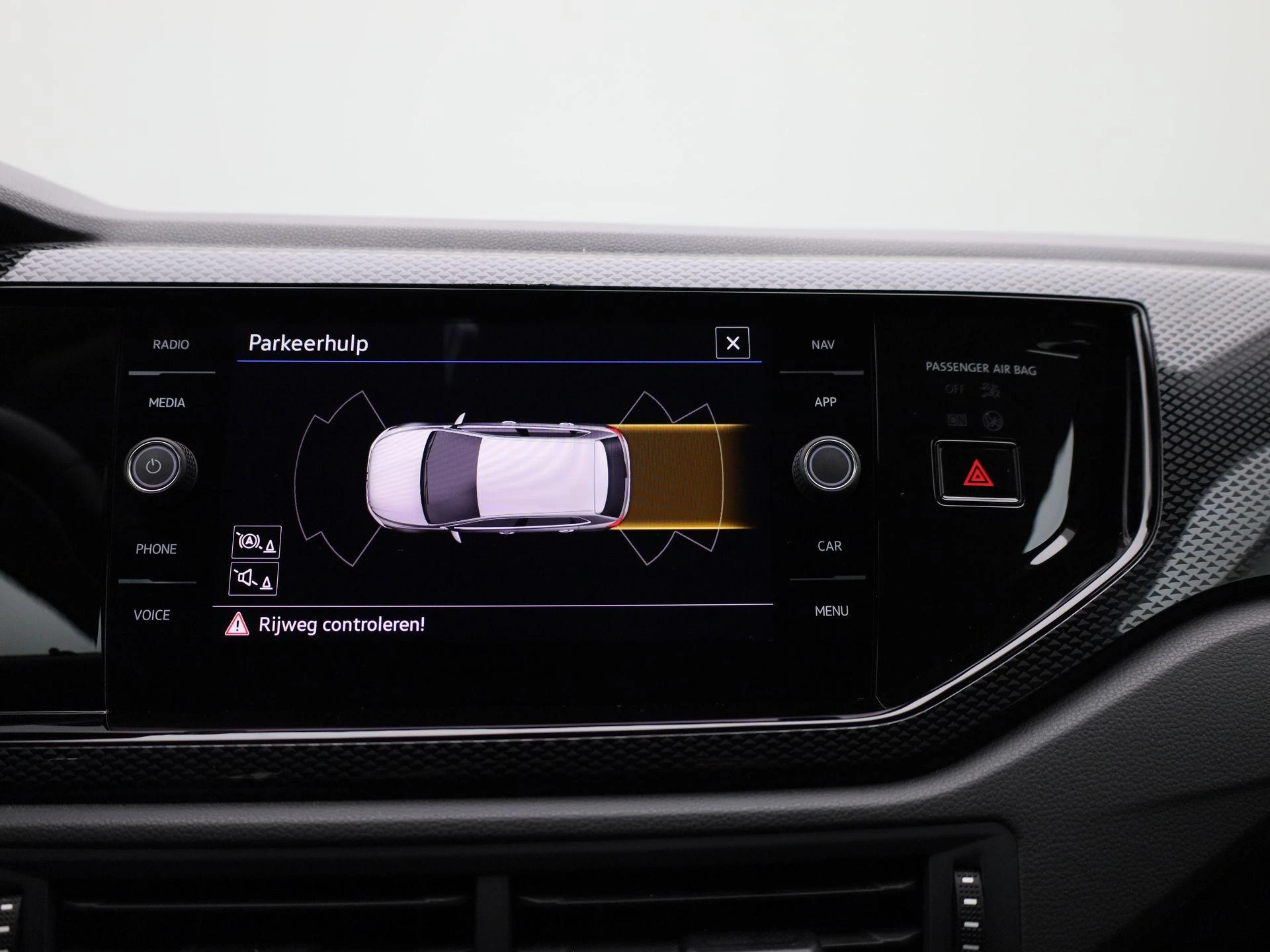 Volkswagen-Polo-image-29