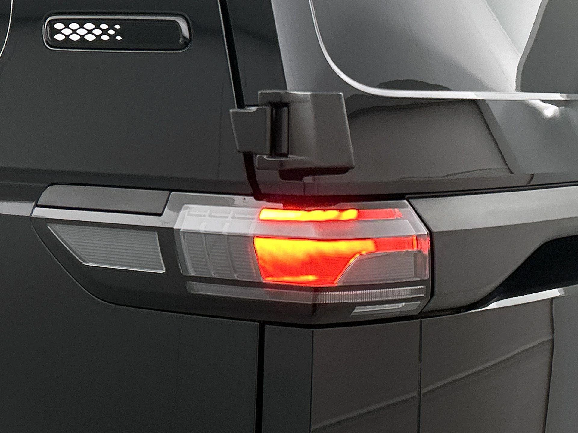 Volkswagen-ID. Buzz Cargo-image-17