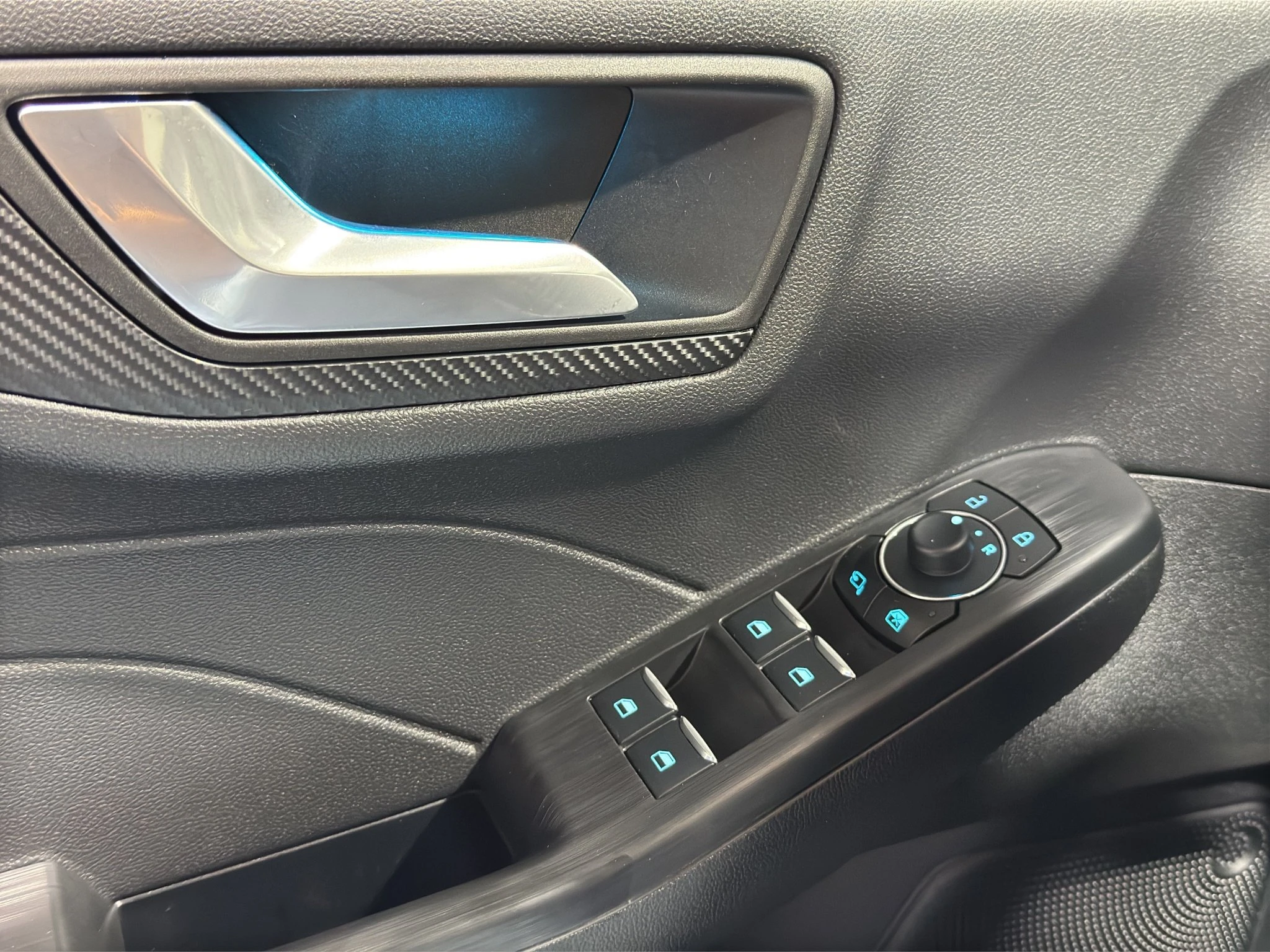 Ford Kuga ST-Line Plug-in*LED-MATRIX*KAM*NAVI*WINTER-PKT.