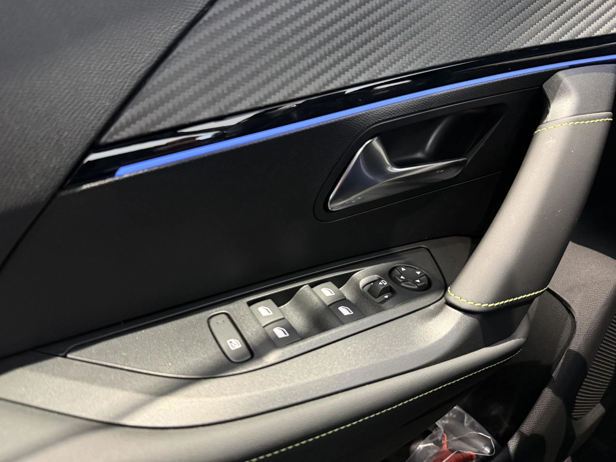 Peugeot-2008-image-14
