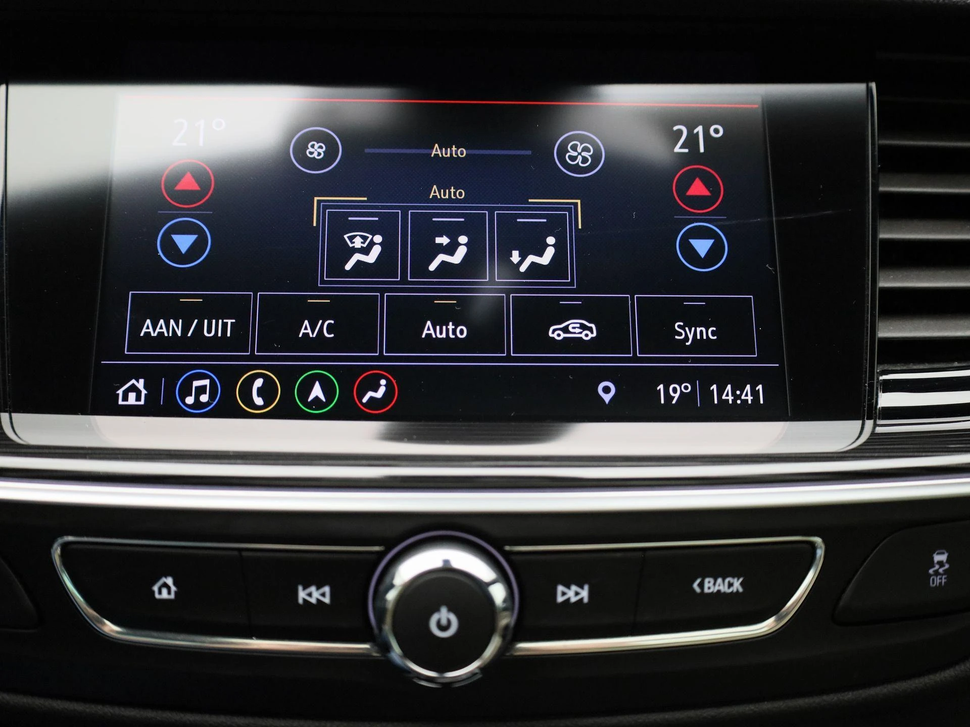 Opel-Insignia-image-24
