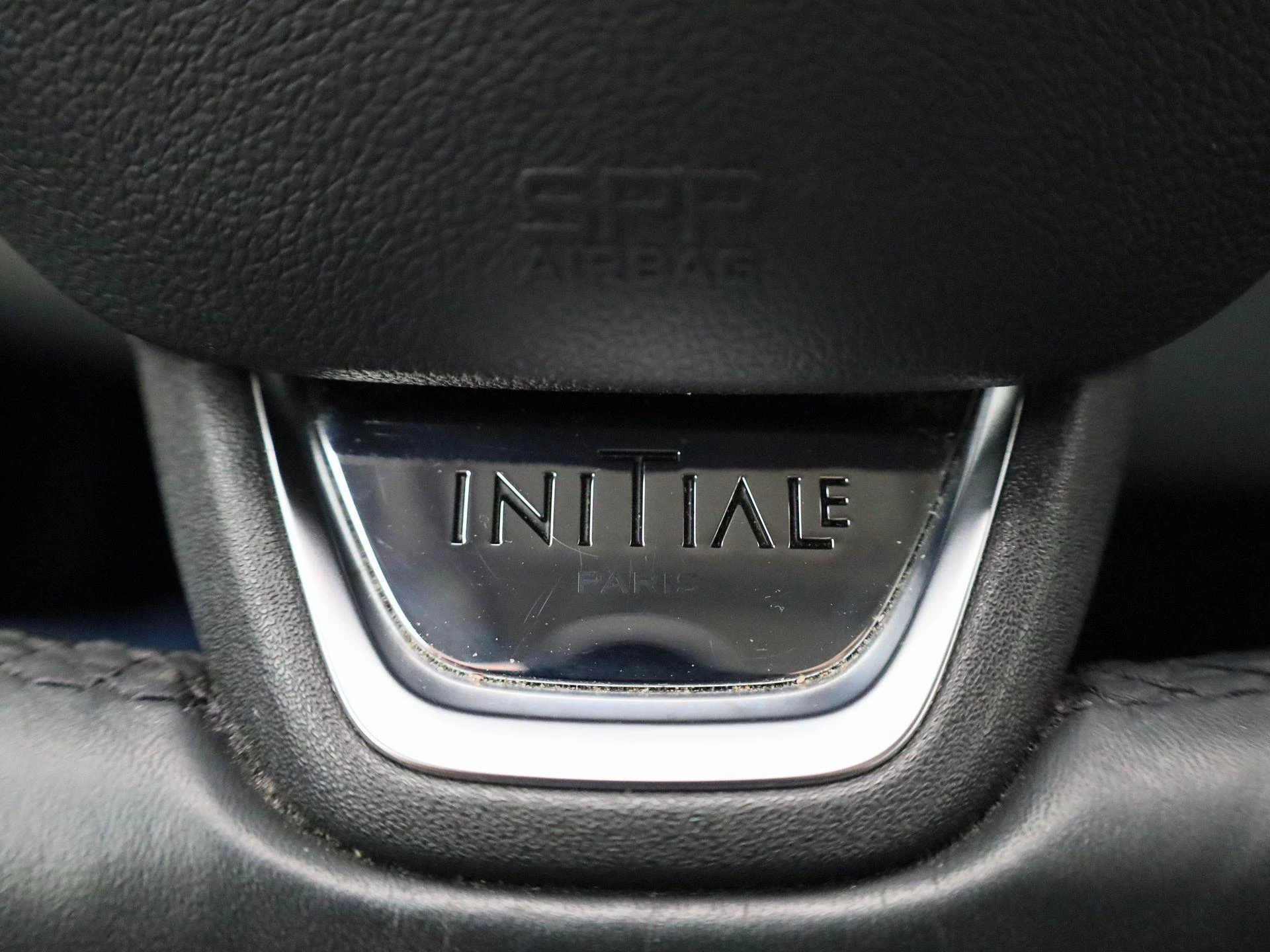 Renault-Captur-image-24