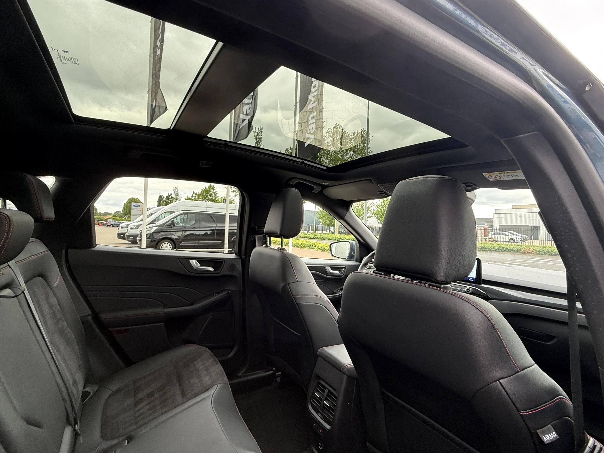 Ford-Kuga-image-14