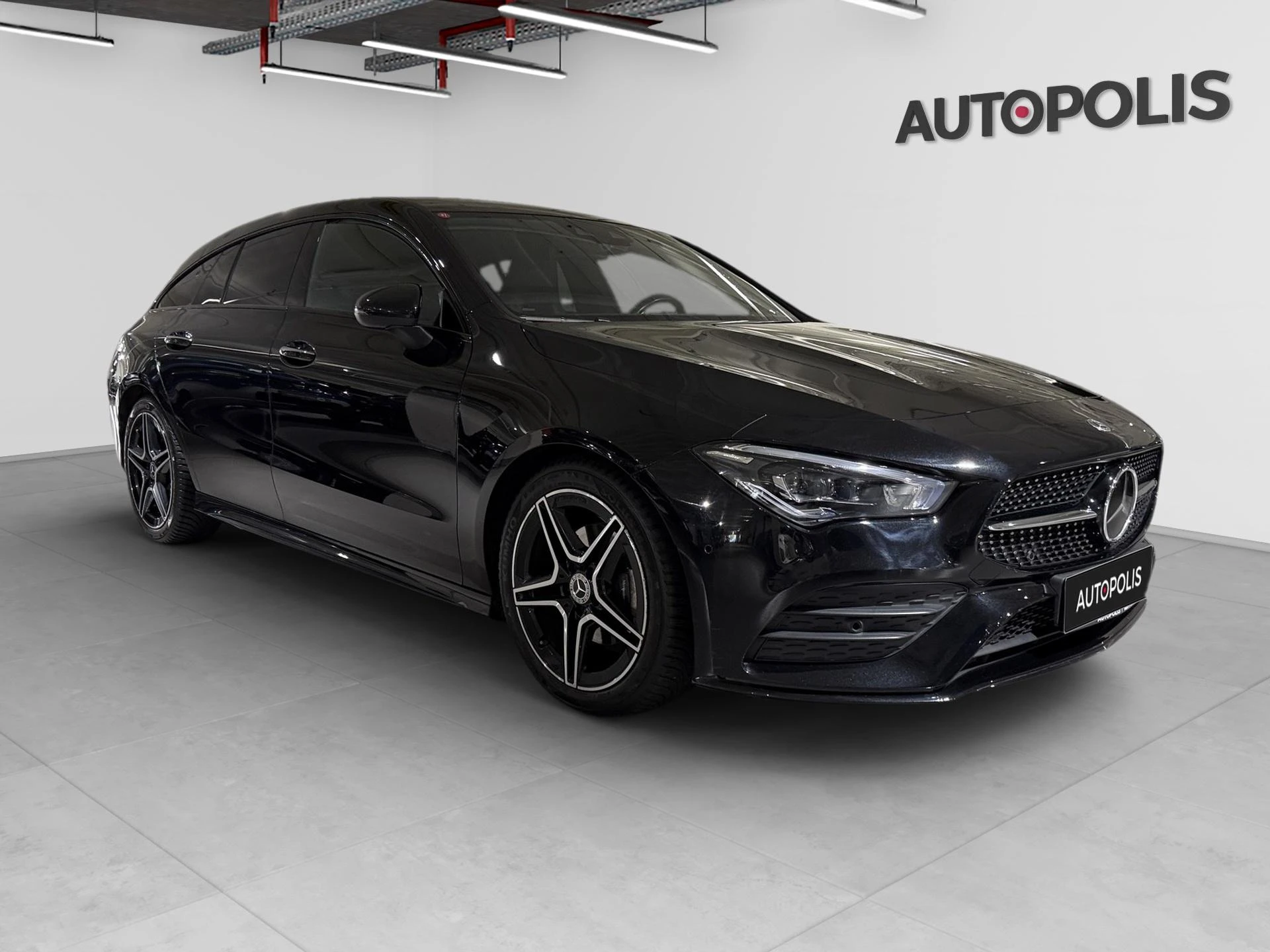 Mercedes-Benz-CLA-image-20