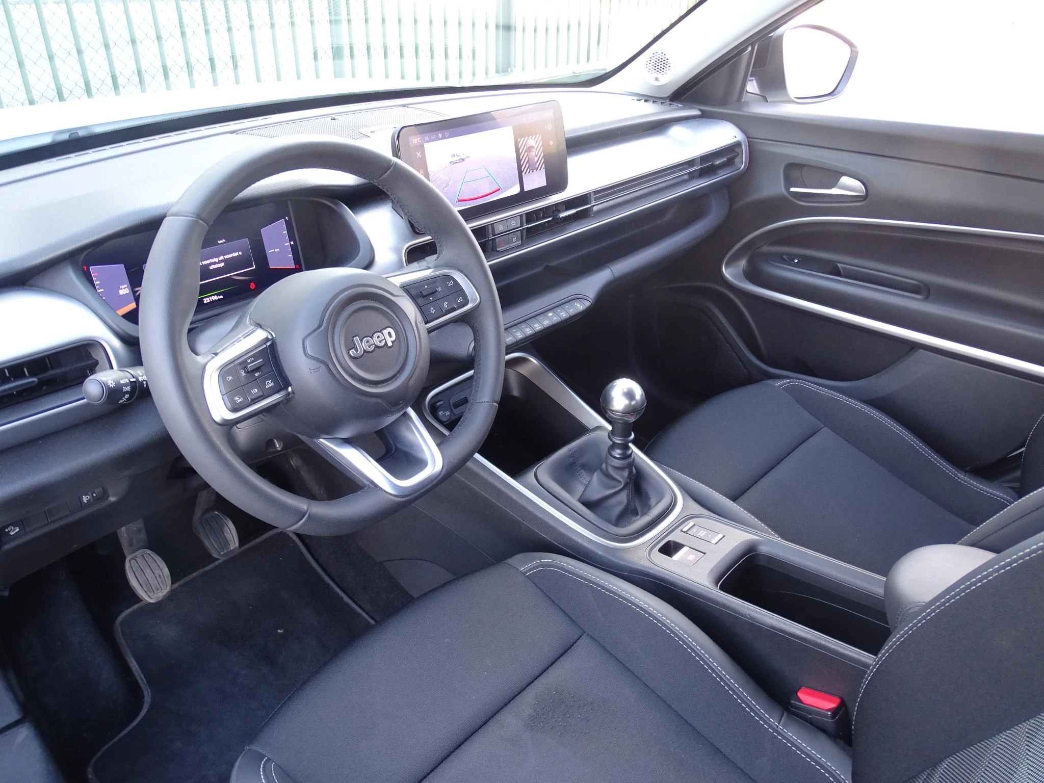 Jeep Avenger 1.2T Summit