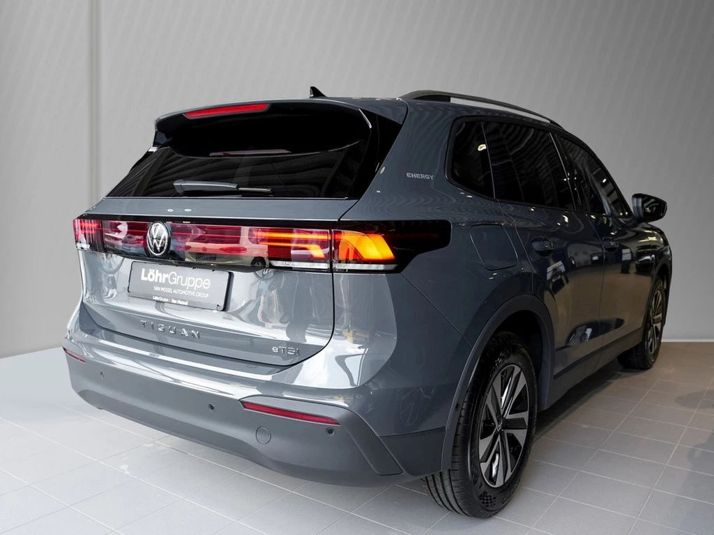 Volkswagen-Tiguan-image-3