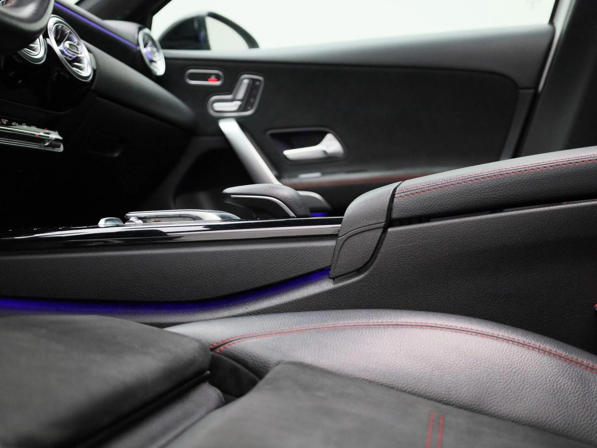 Mercedes-Benz-A-Klasse-image-42