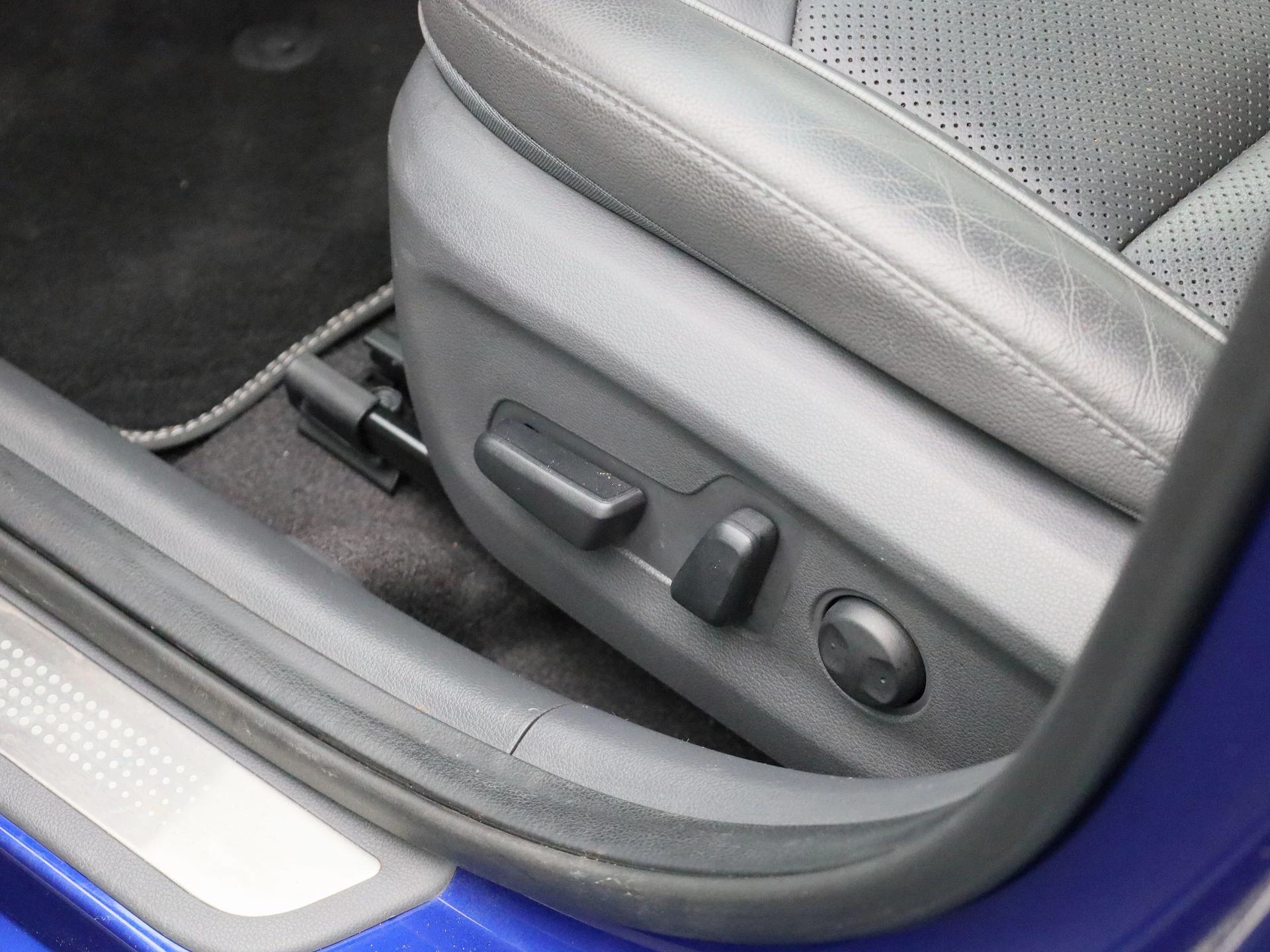 Hyundai-IONIQ-image-30