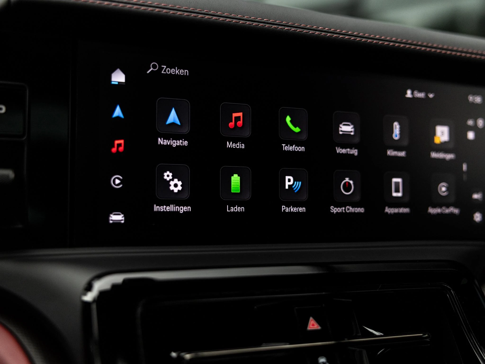 Porsche-Panamera-image-41