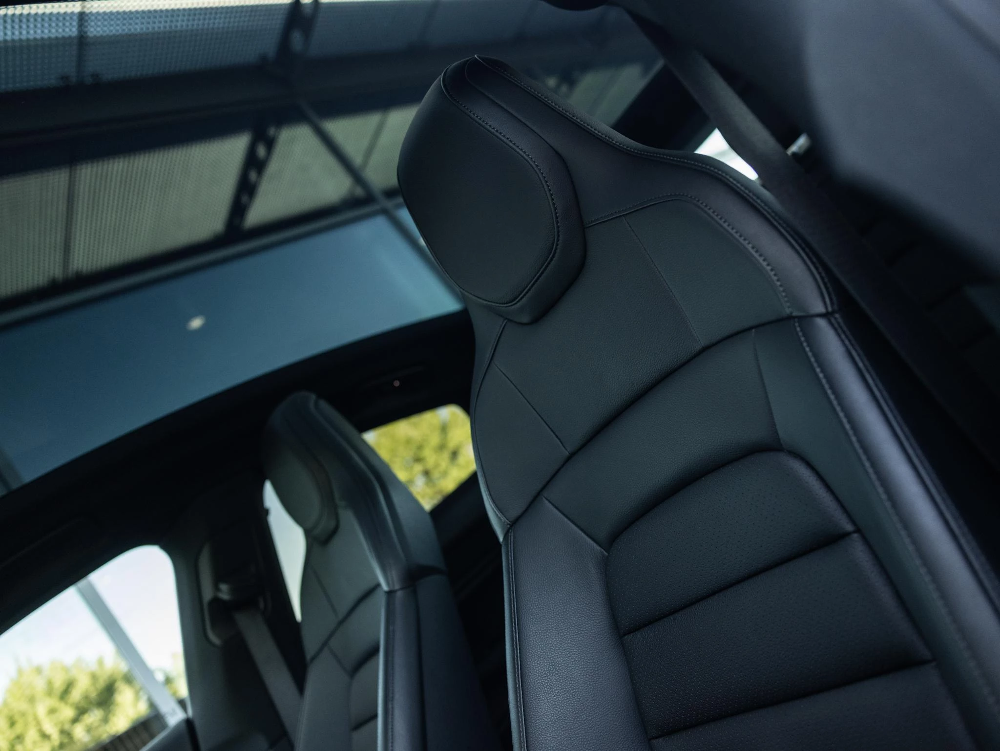 Porsche Taycan Performance 84 kWh