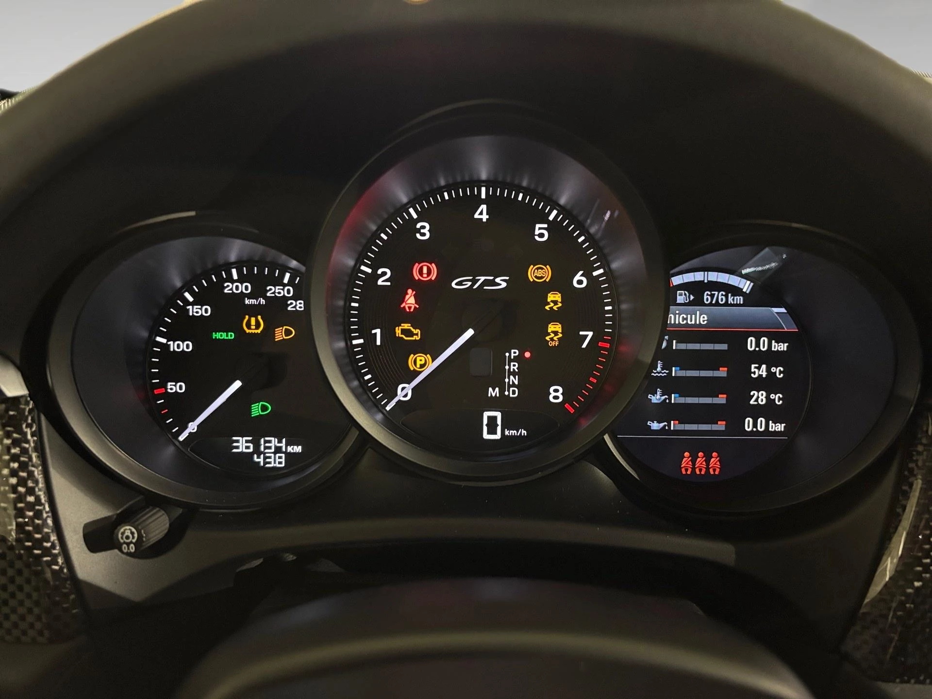 Porsche-Macan-image-1