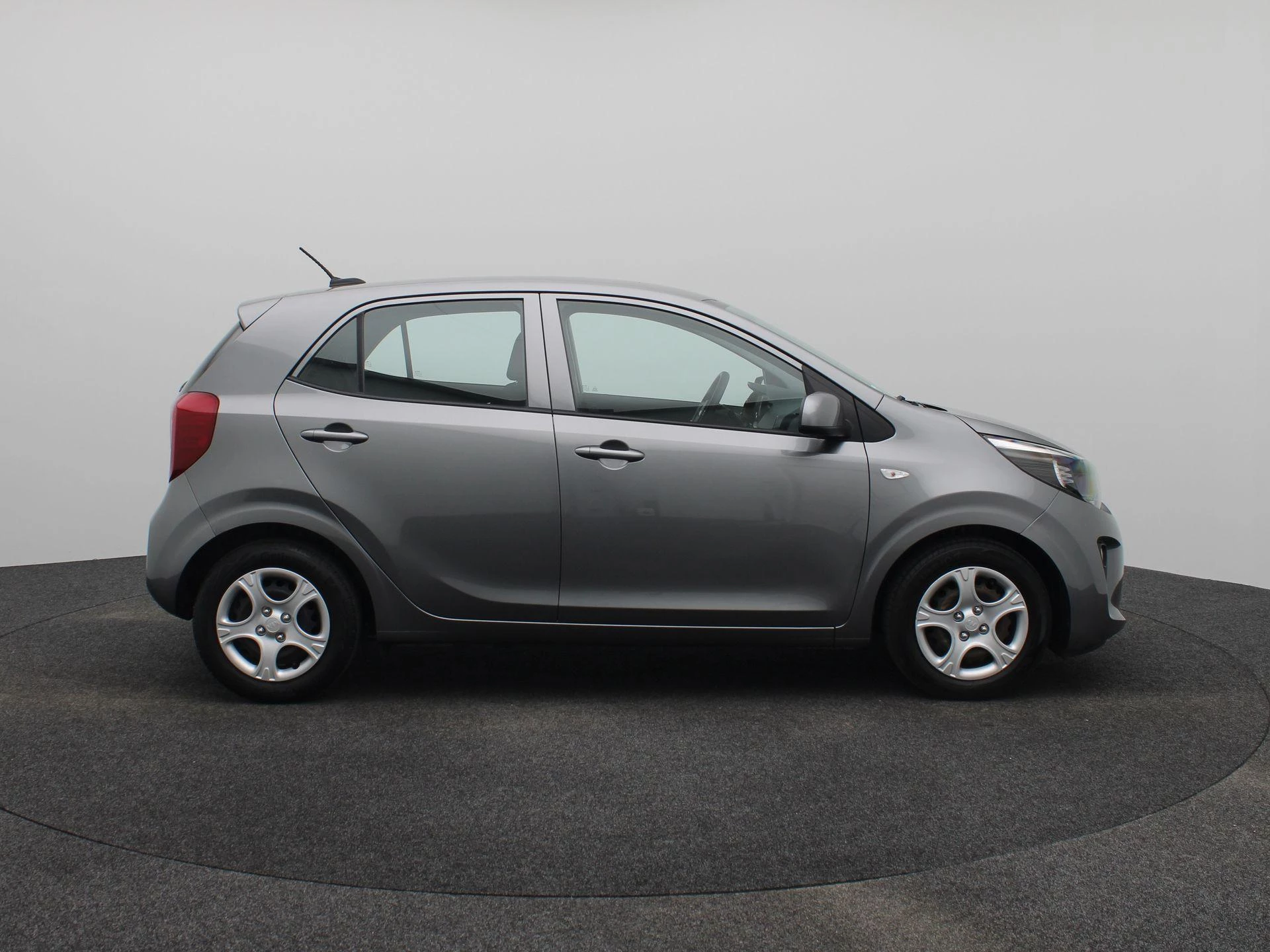 Kia-Picanto-image-6