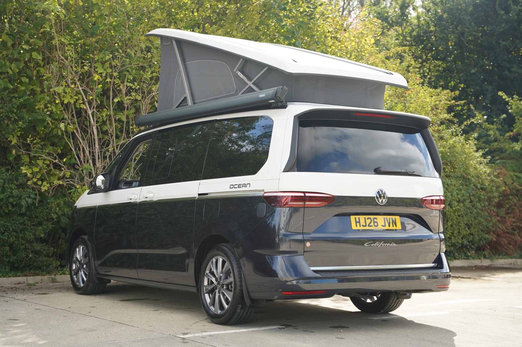 Volkswagen-California-image-2
