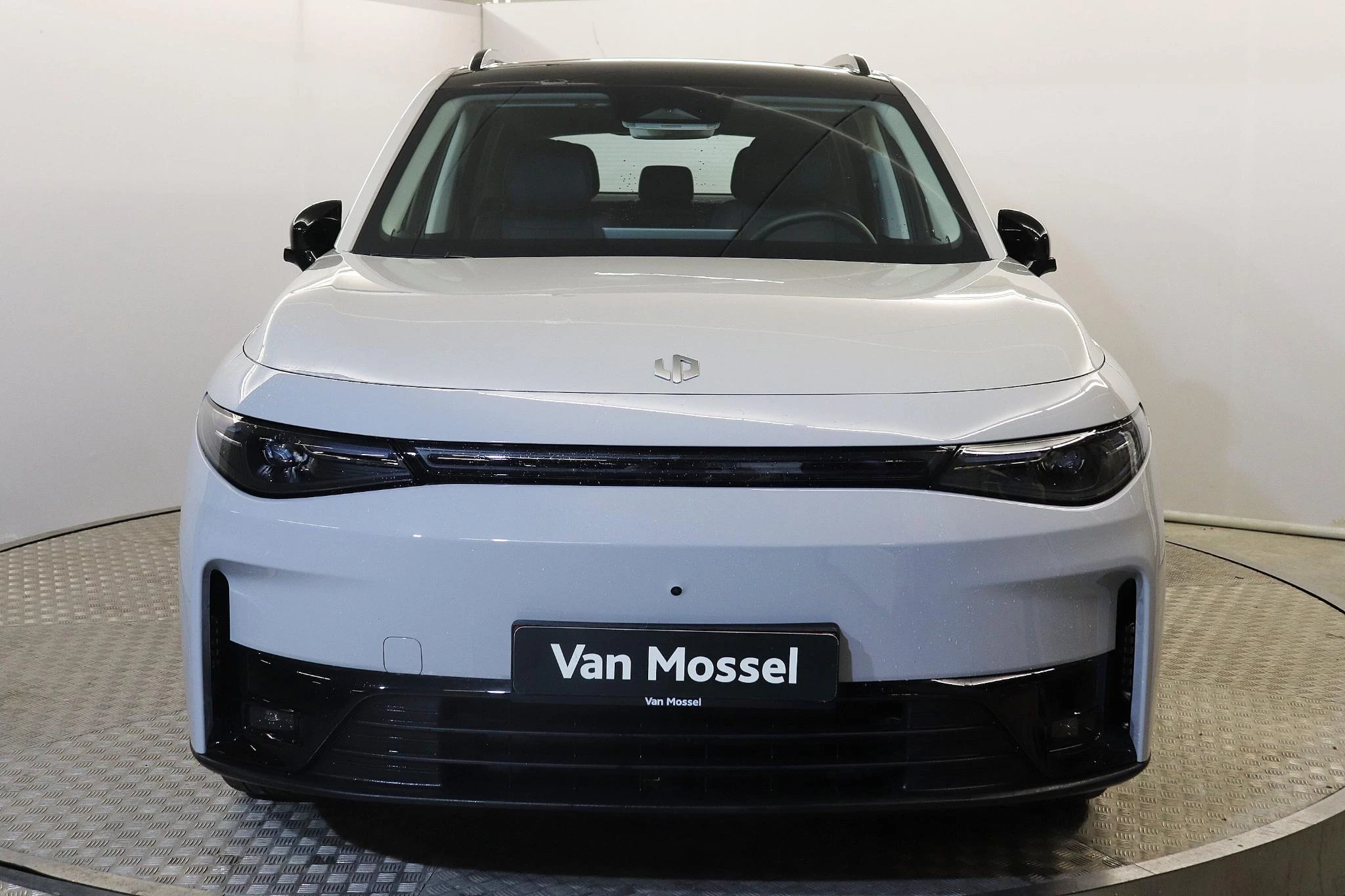 Leapmotor C10 BEV Design