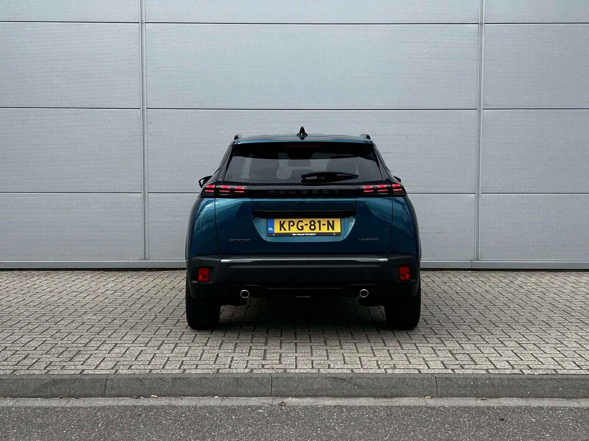 Peugeot-2008-image-4