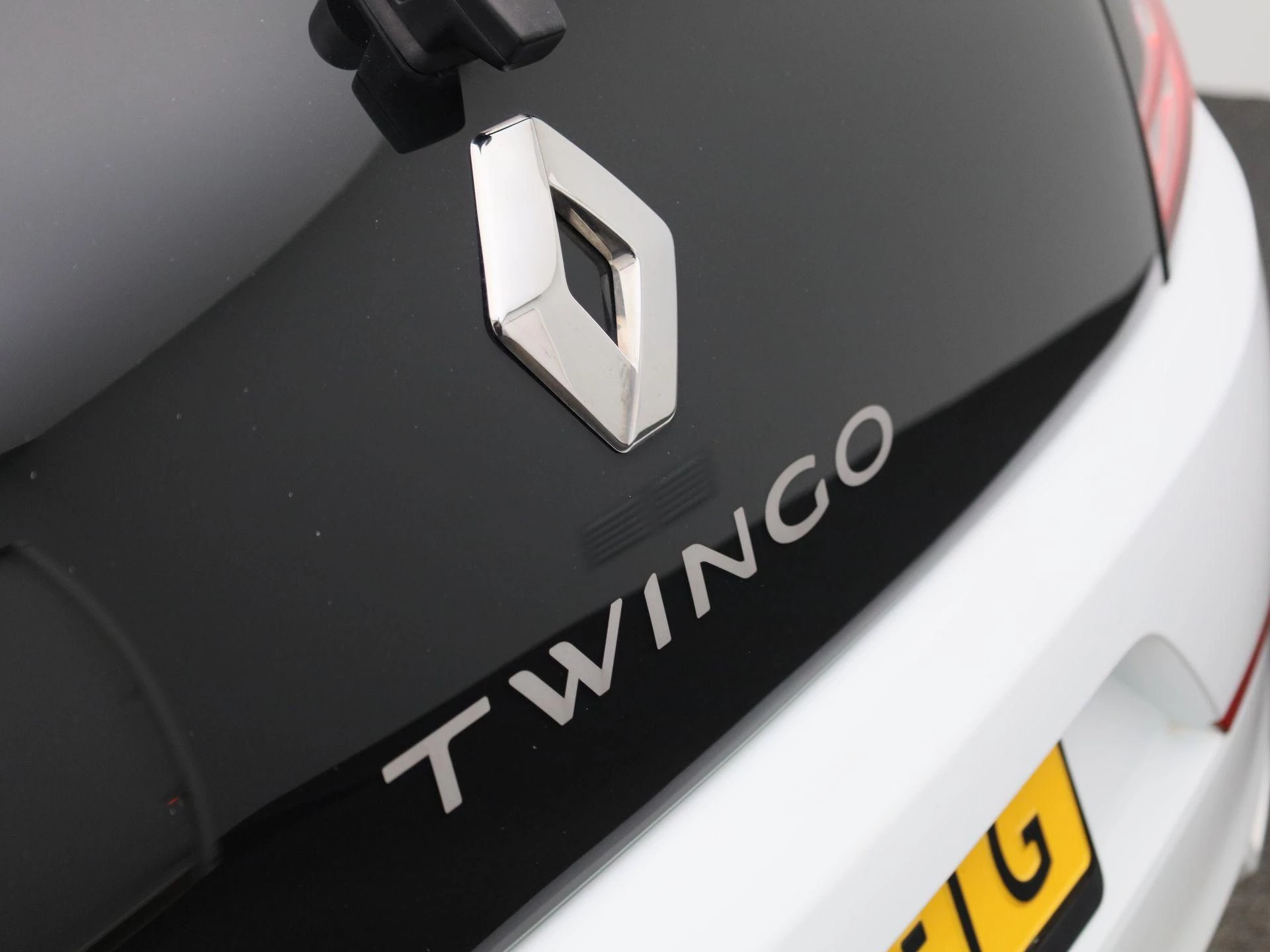 Renault-Twingo-image-23