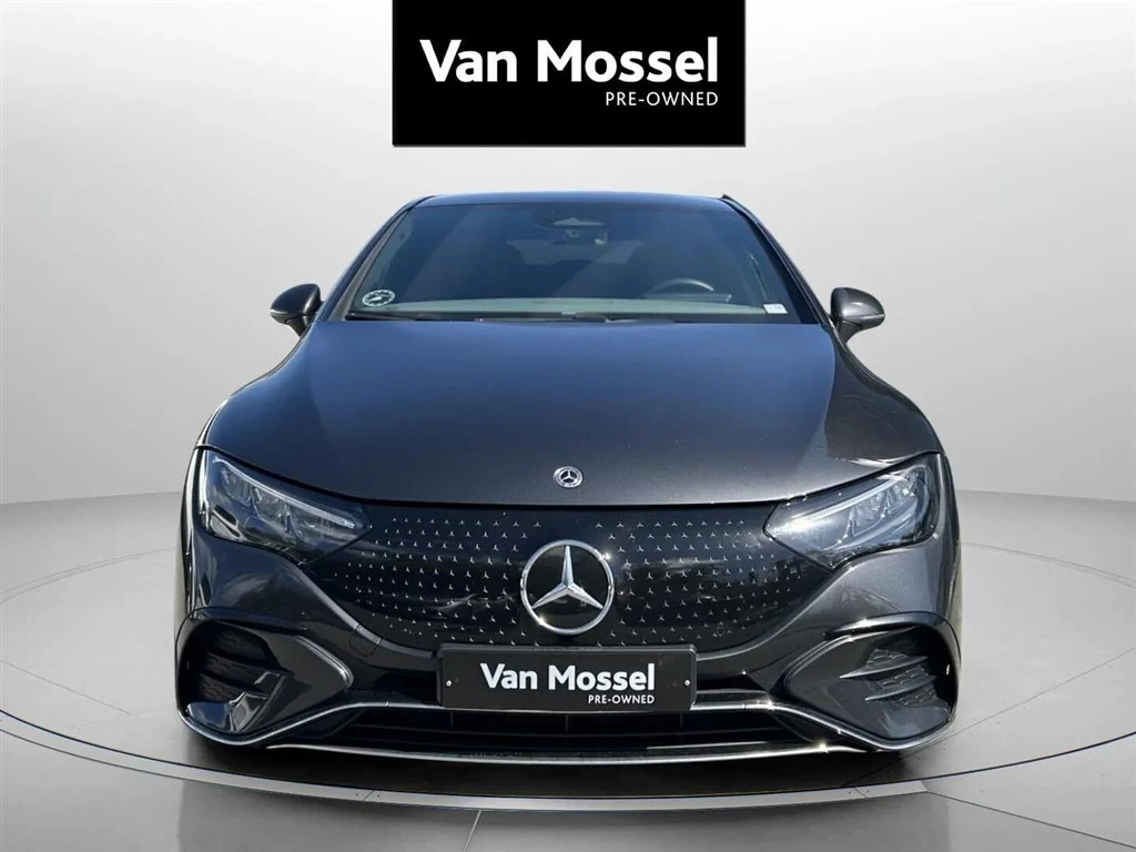 Mercedes-Benz-EQE-image-1